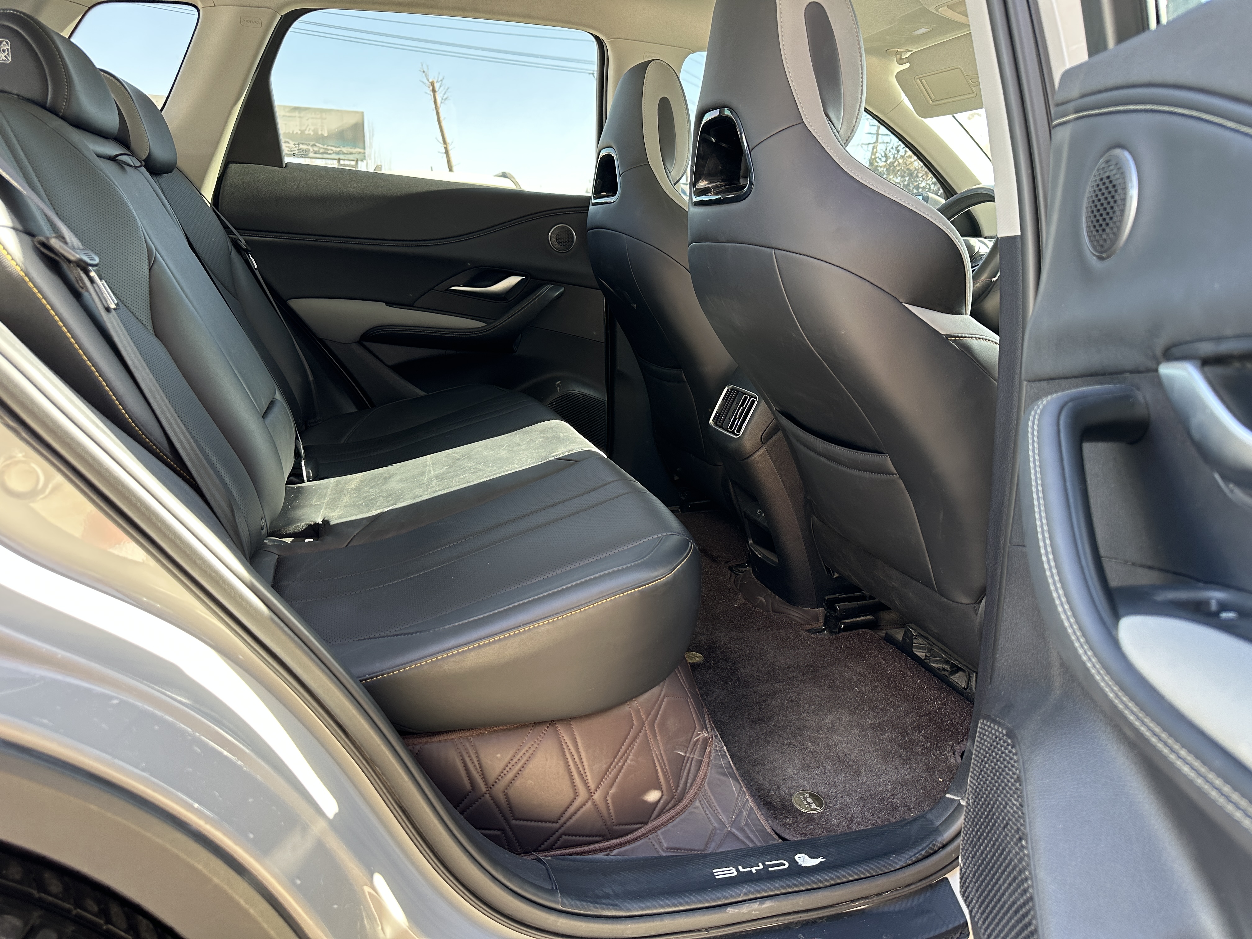 BYD Sea Lion 05 DM-i 2025 image de voiture #11