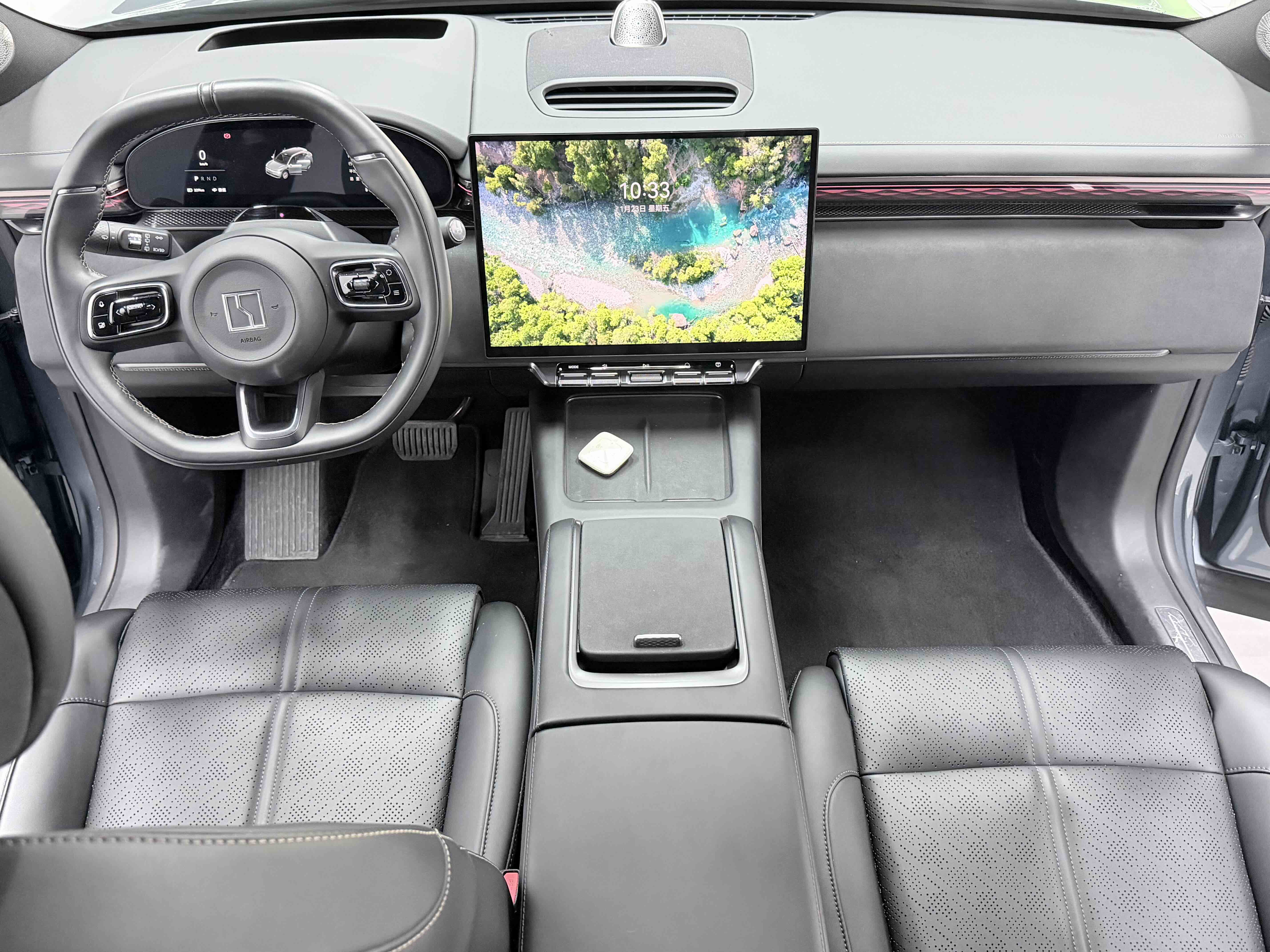 Zeekr 7X 2024 immagine di auto #11