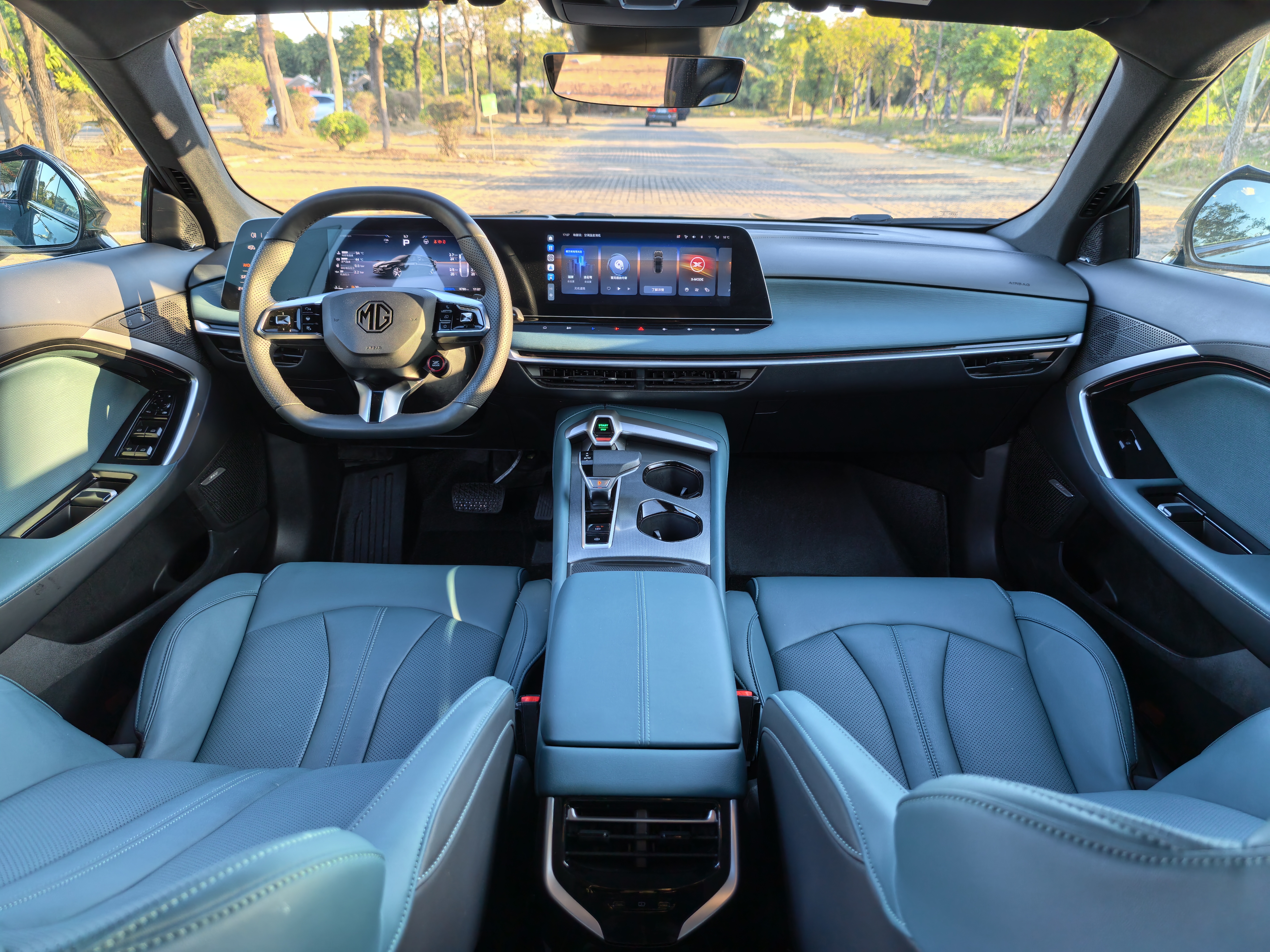 MG 7 2025 car image #11