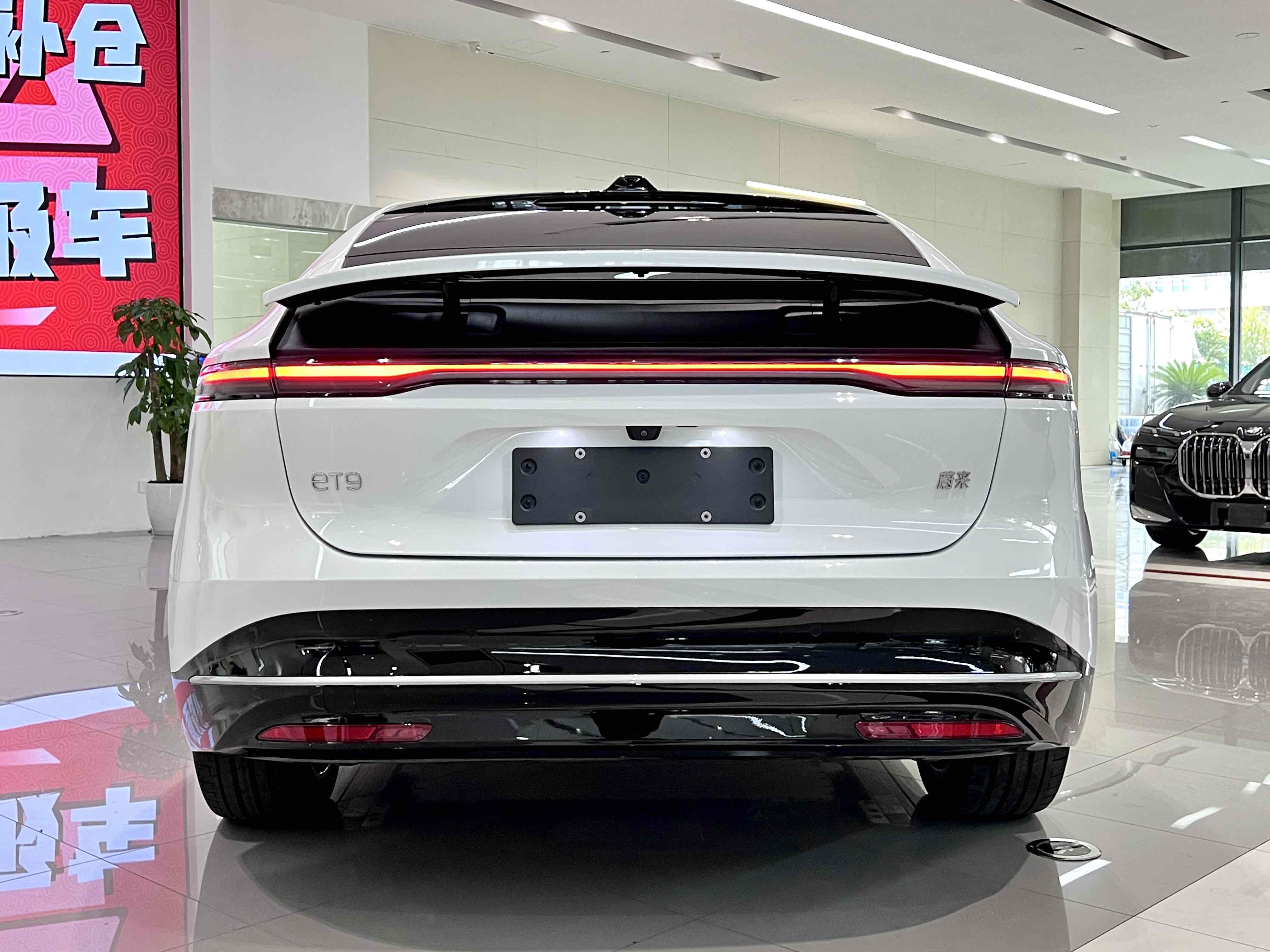 蔚来 蔚来ET9 2025 汽车图片 #11