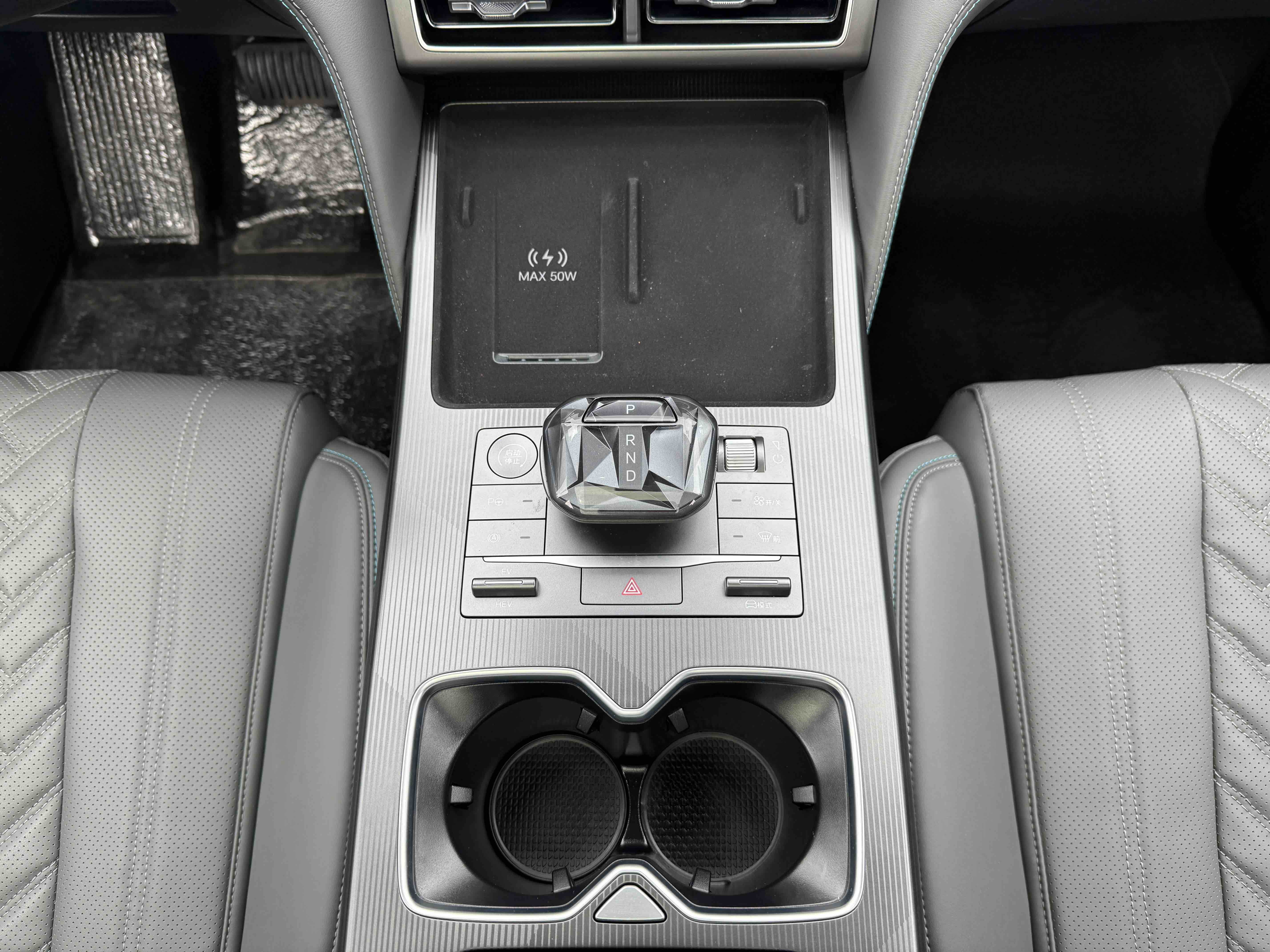 BYD Song 2025 #11 BYD Song 2025 car image #11