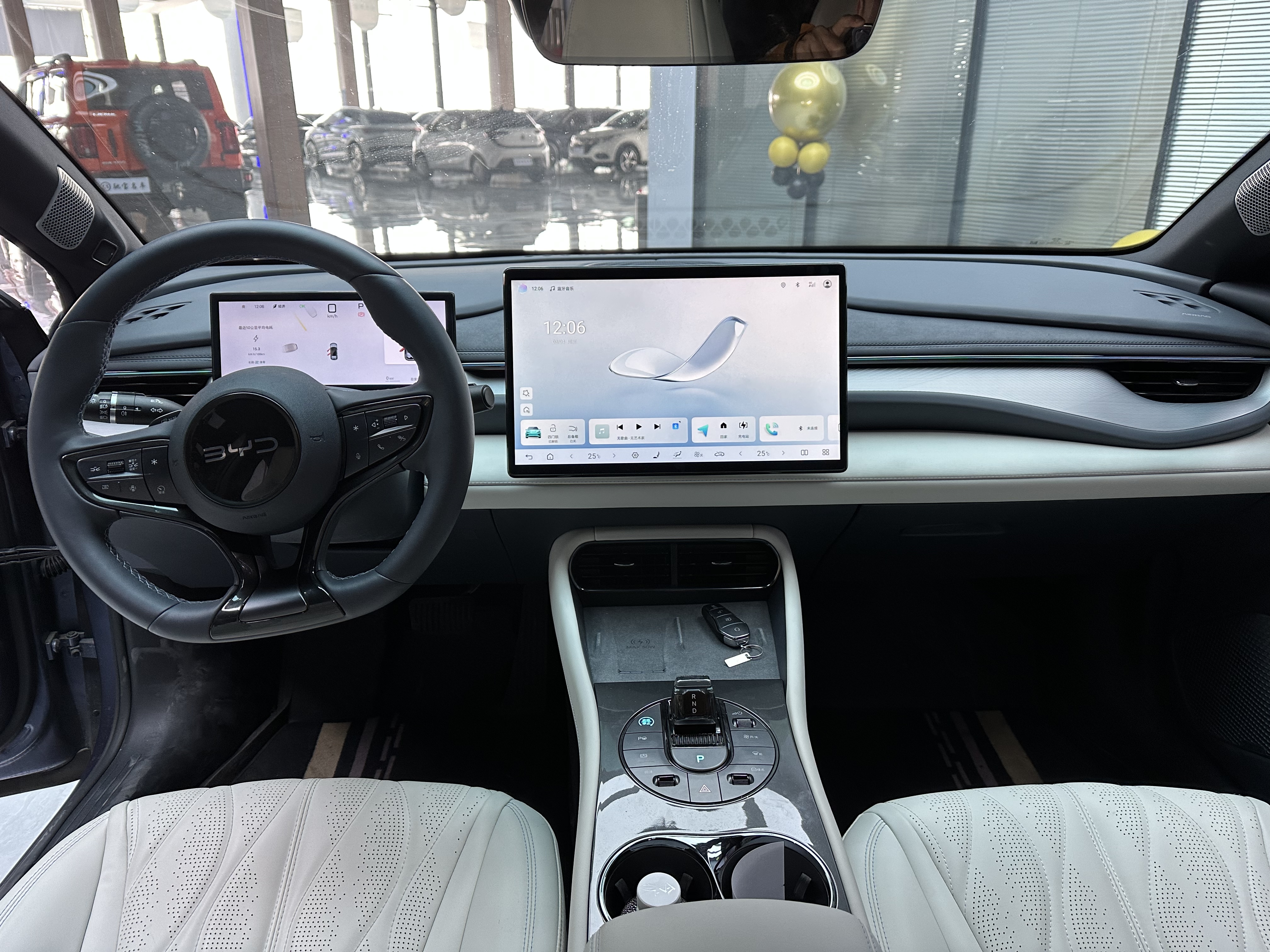 BYD Seal 06GT 2025 car image #11