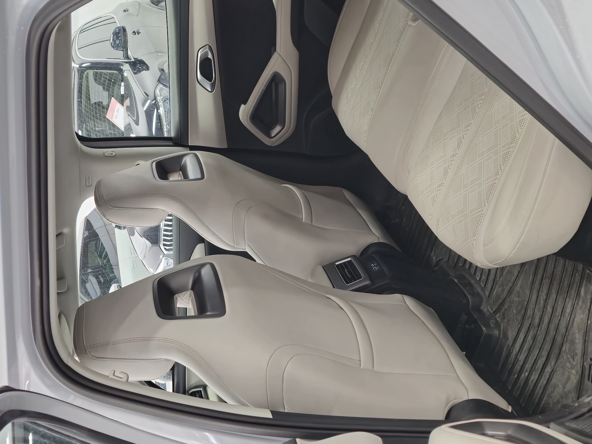 BYD YuanUP 2025 #11 BYD YuanUP 2025 car image #11