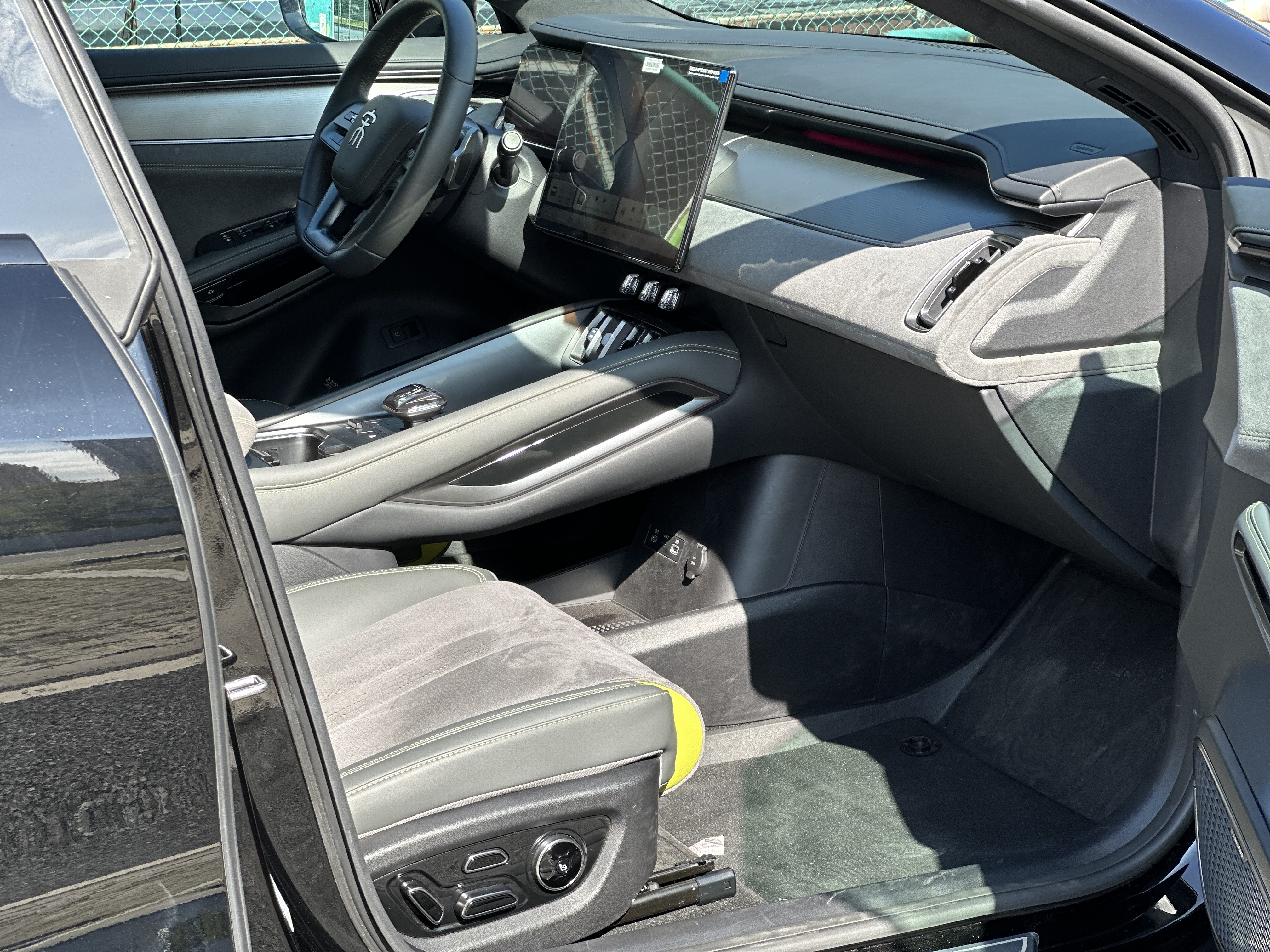 BYD SongL EV 2025 #11 BYD SongL EV 2025 car image #11