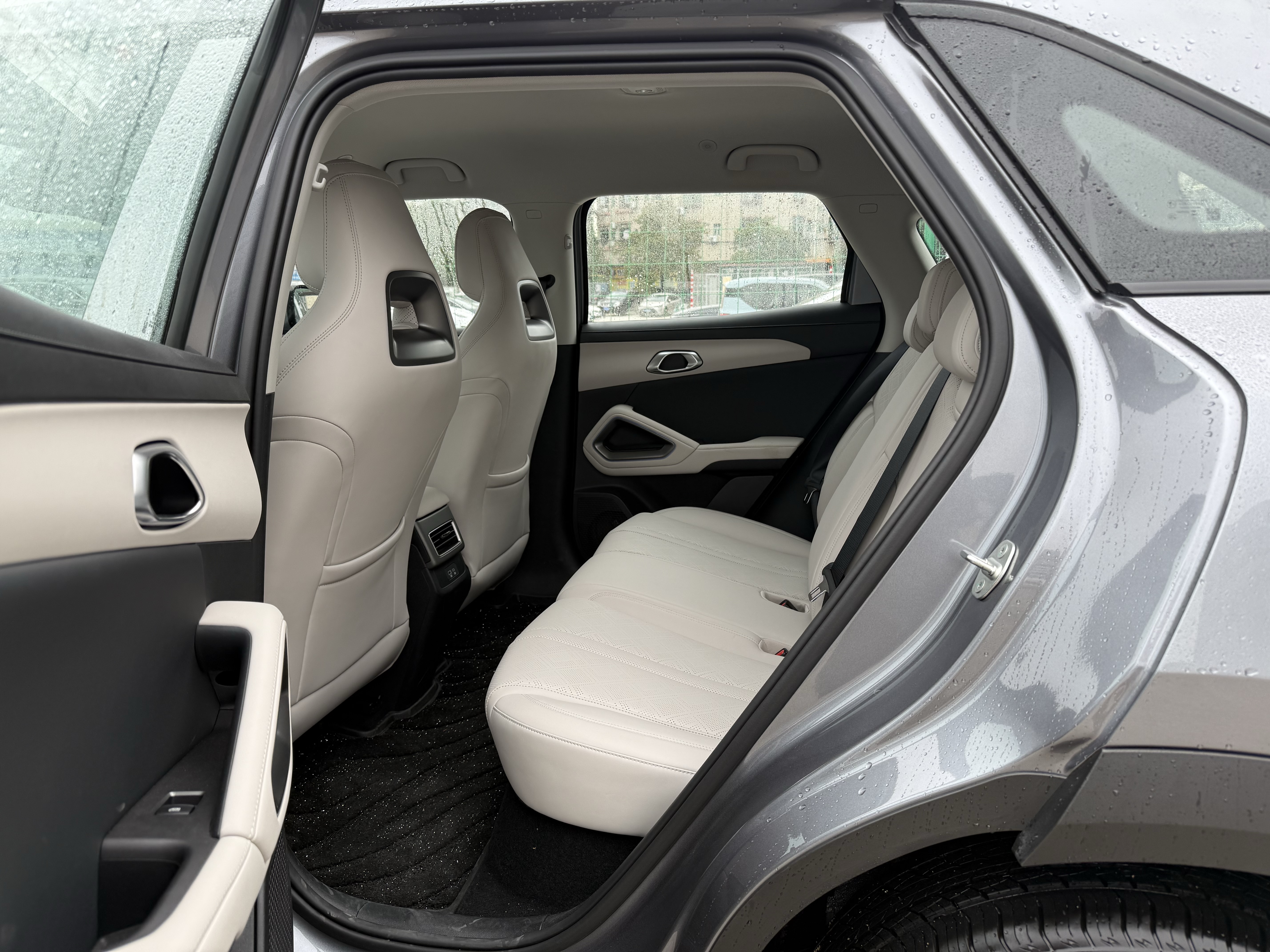 BYD YuanUP 2025 car image #11