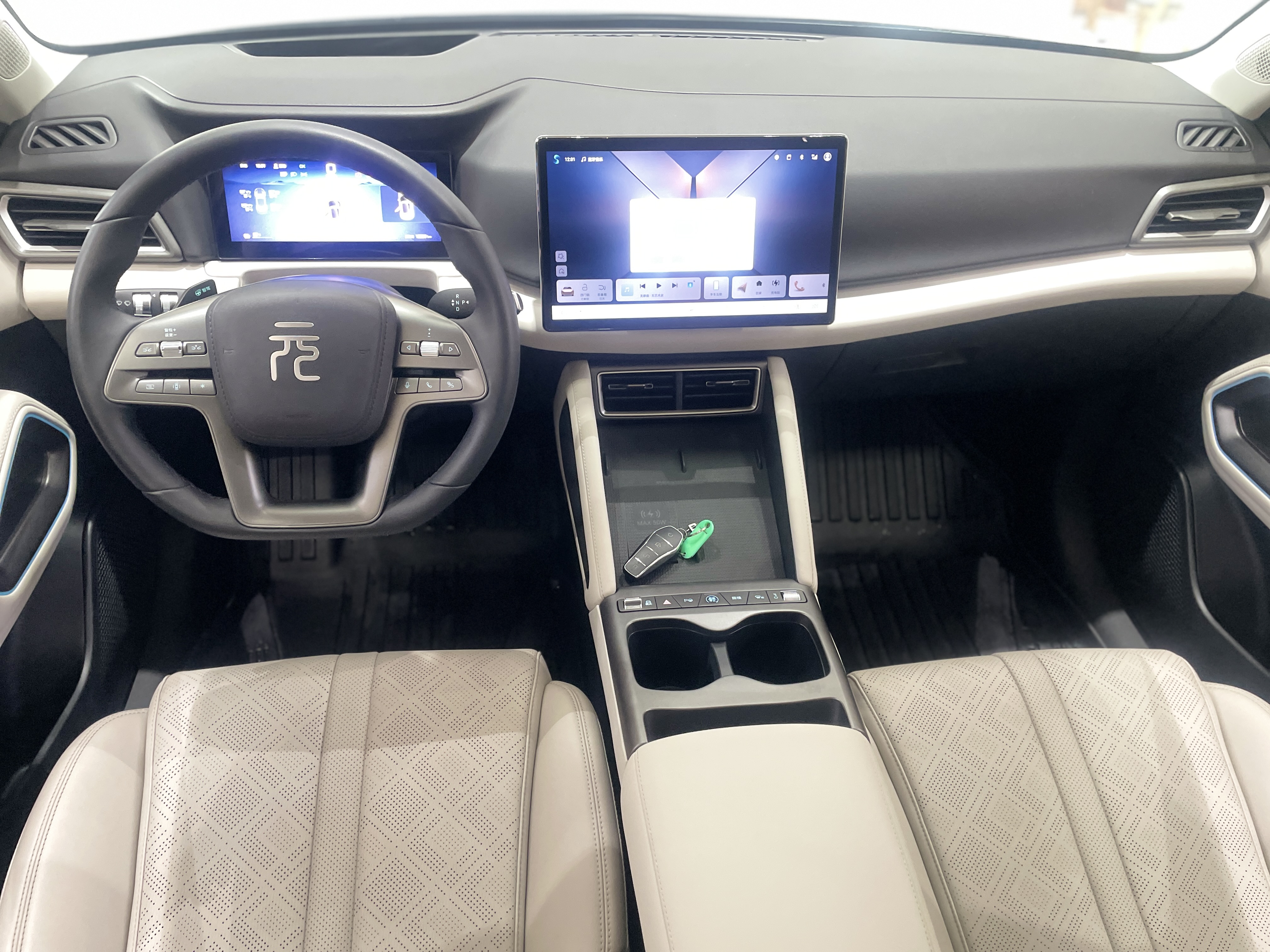 BYD YuanUP 2025 #11 BYD YuanUP 2025 car image #11