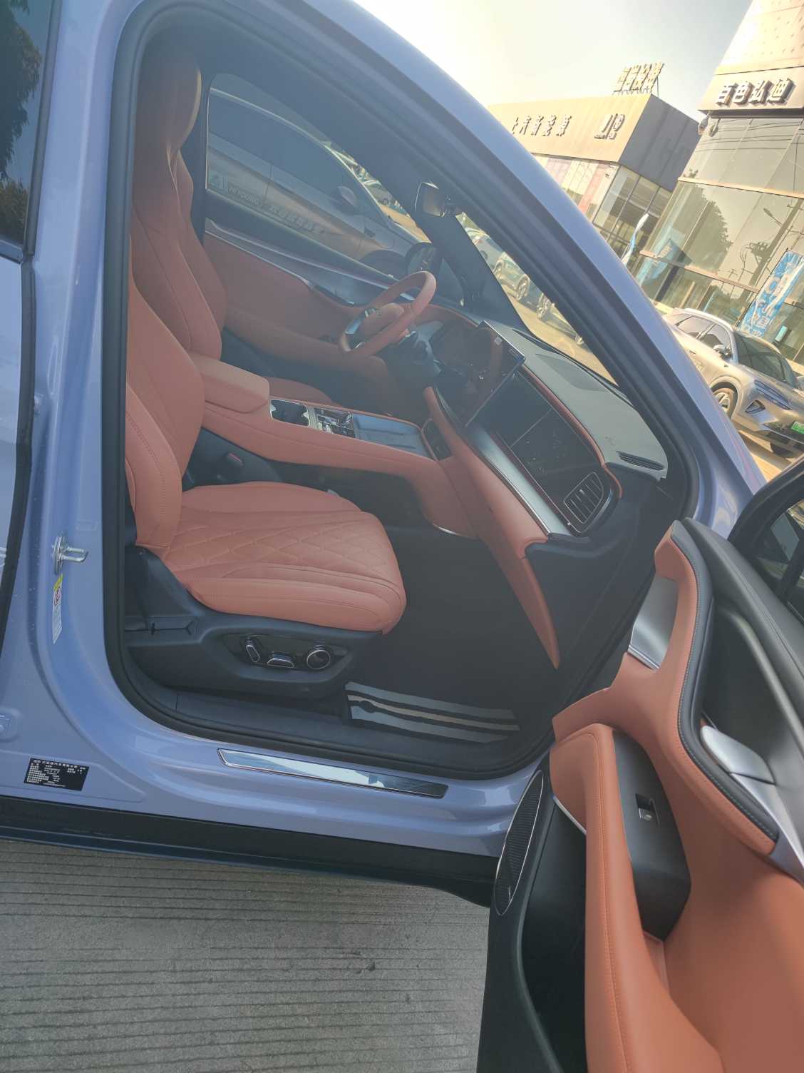 BYD Sea Lion 07 EV 2025 car image #11