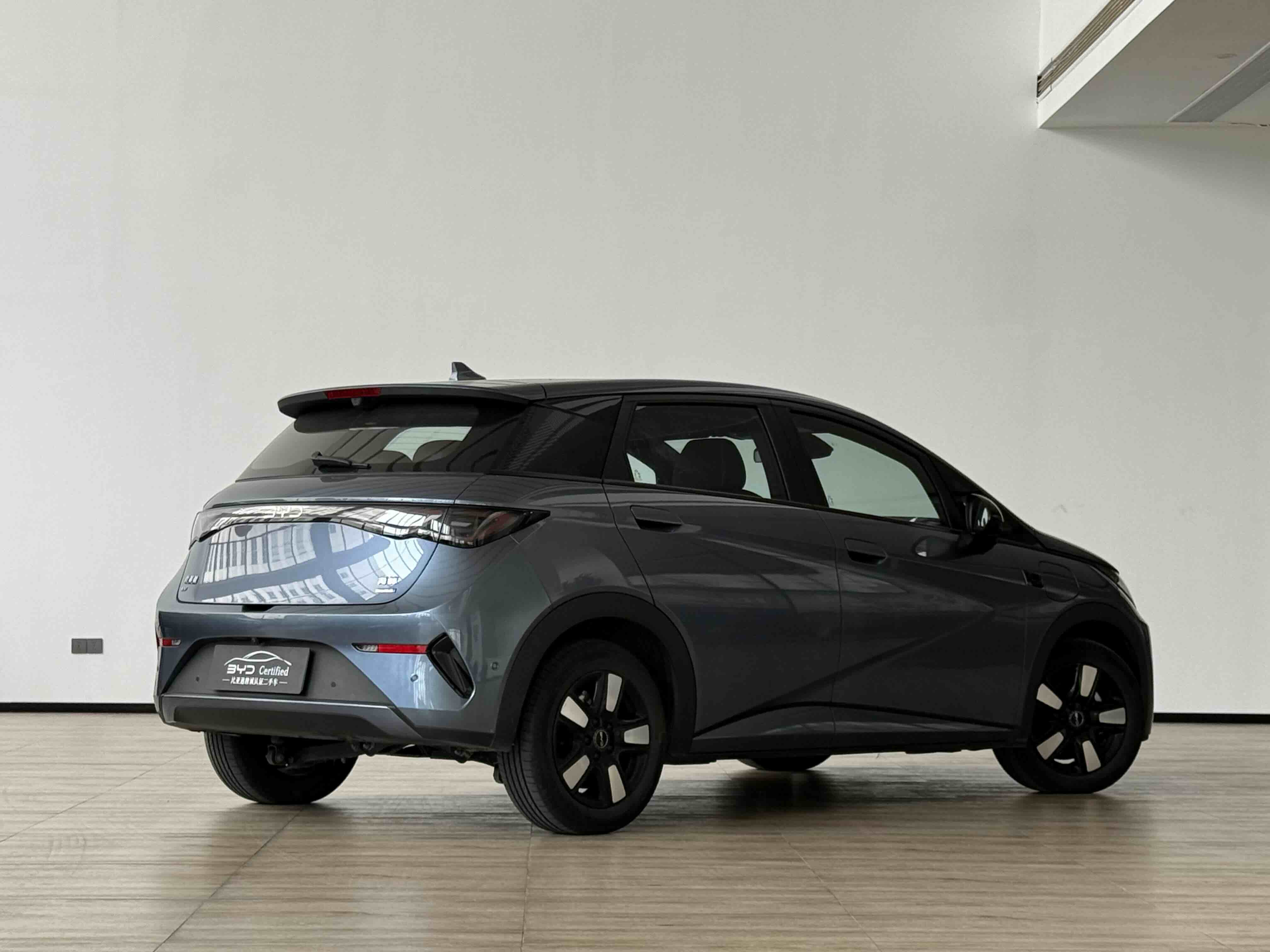 BYD Dolphin 2025 صورة سيارة #11