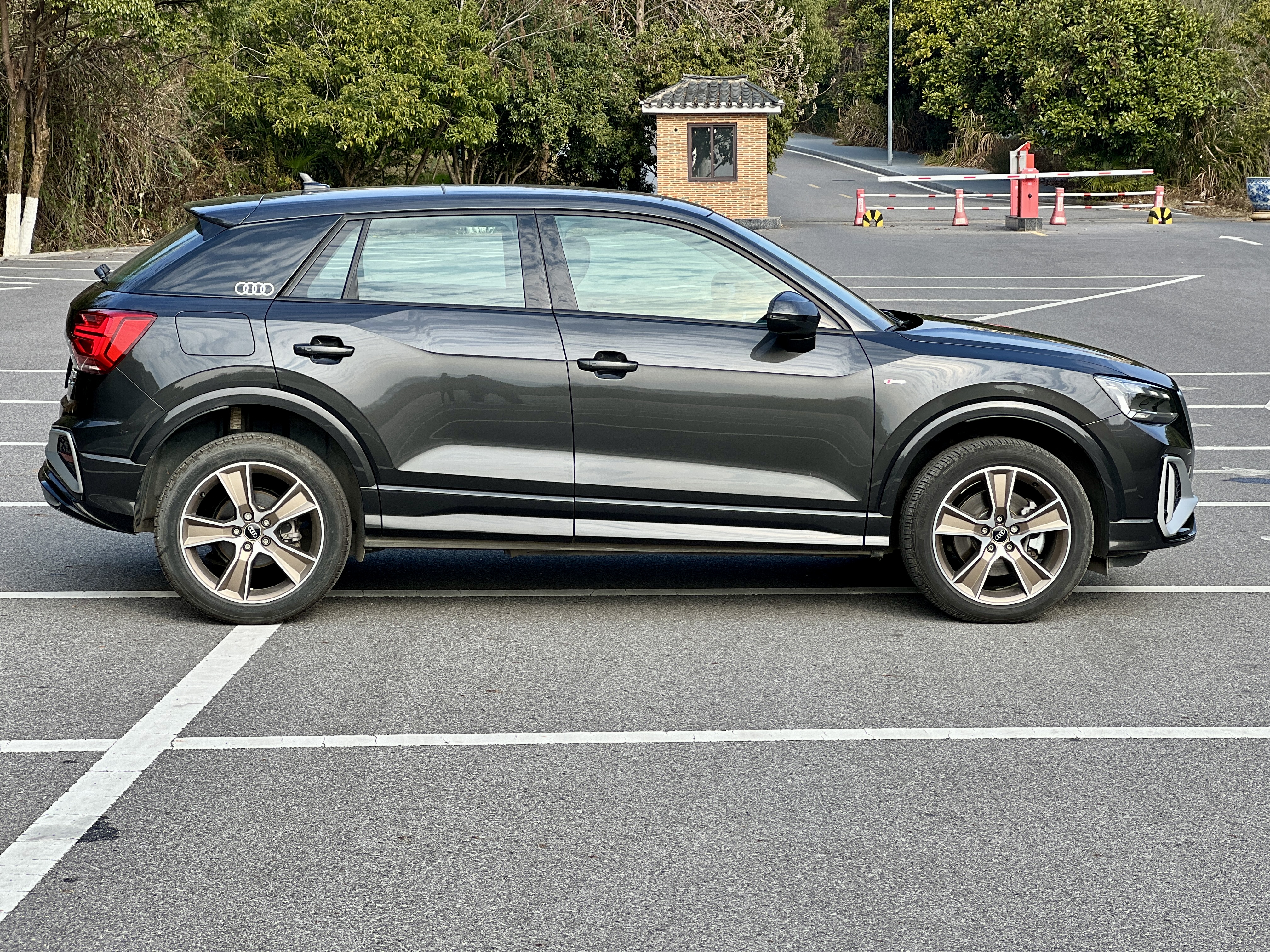 Q2L 2025 #11 Q2L 2025 car image #11