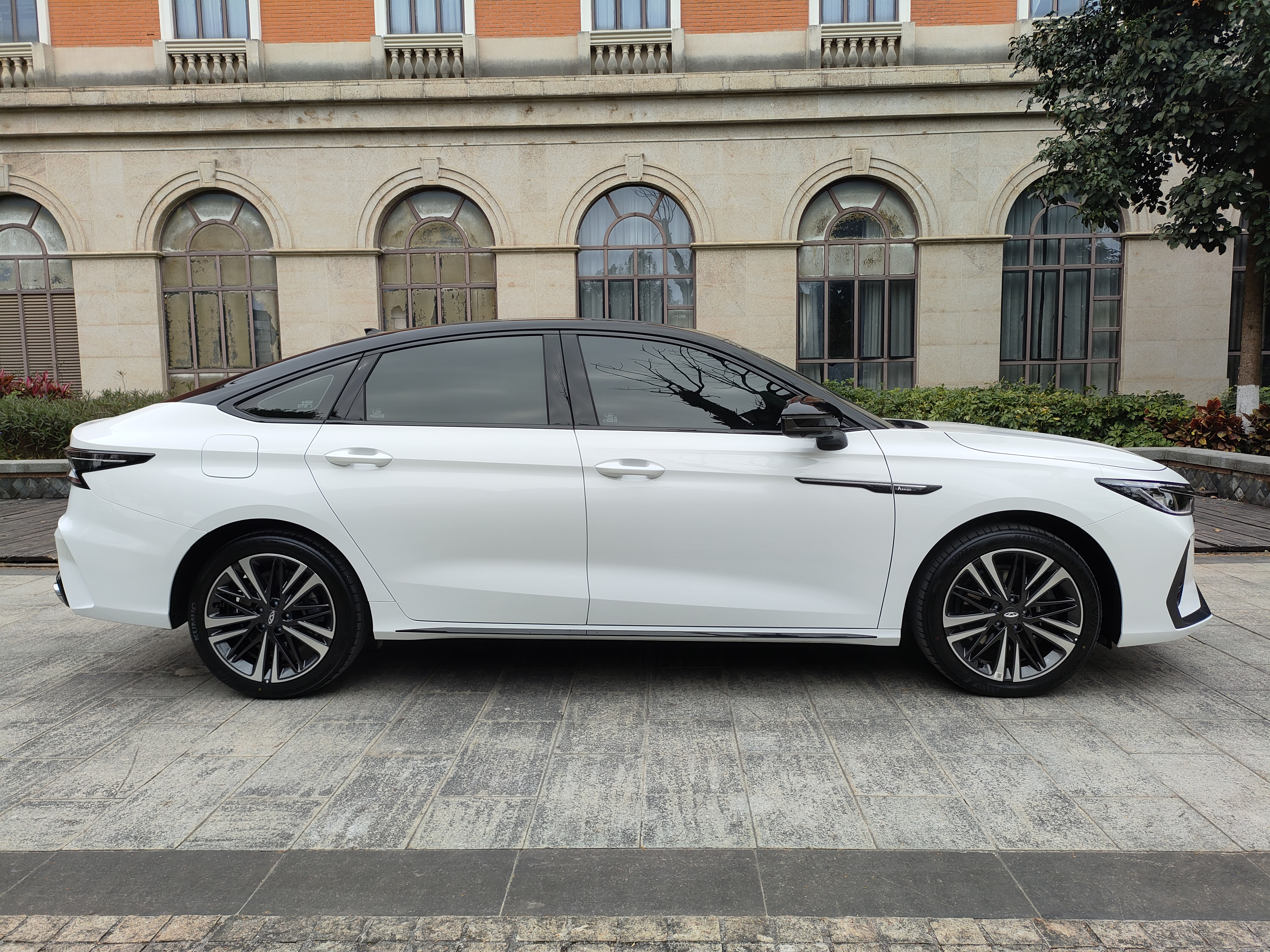 Chery Arrizo 8 2025 car image #11