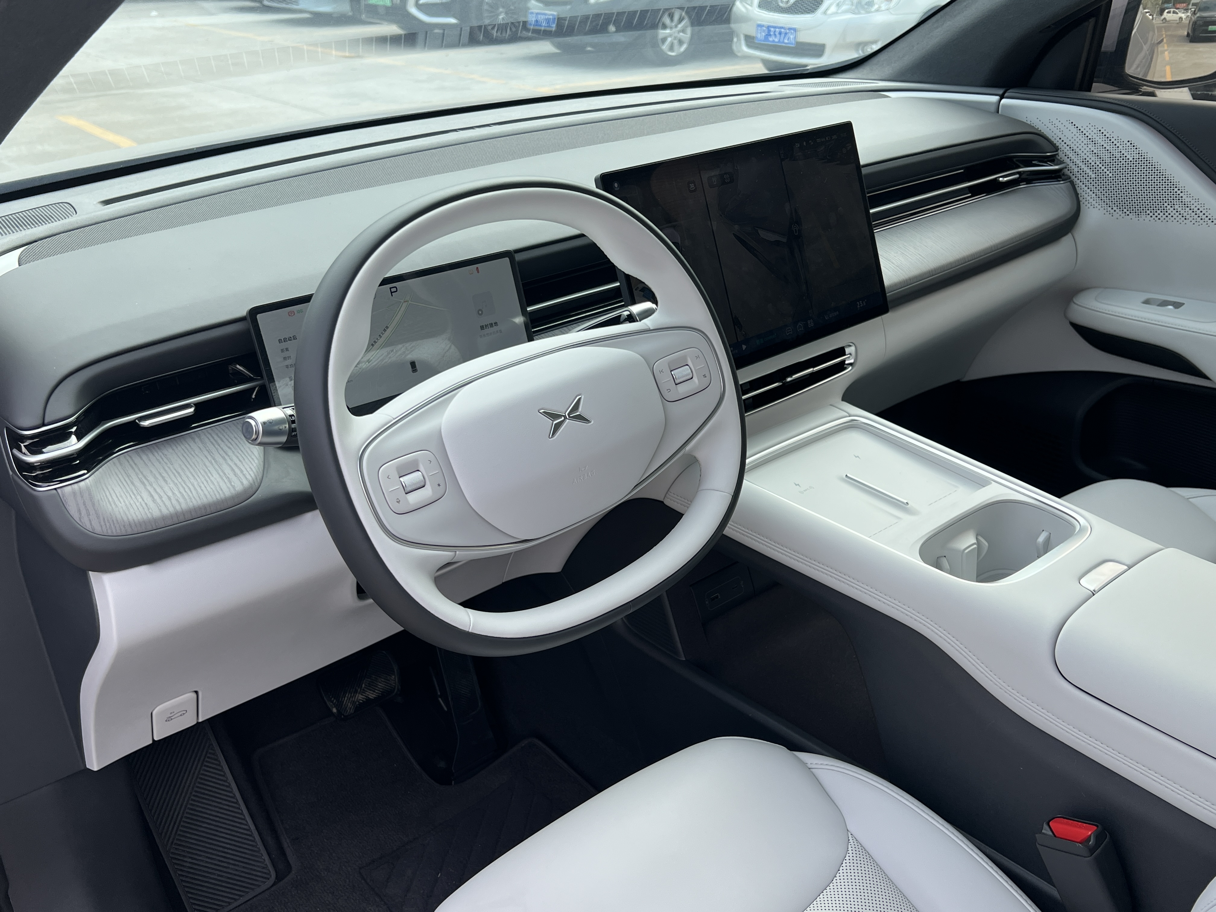 Xpeng G6 2025 #11 Xpeng G6 2025 car image #11