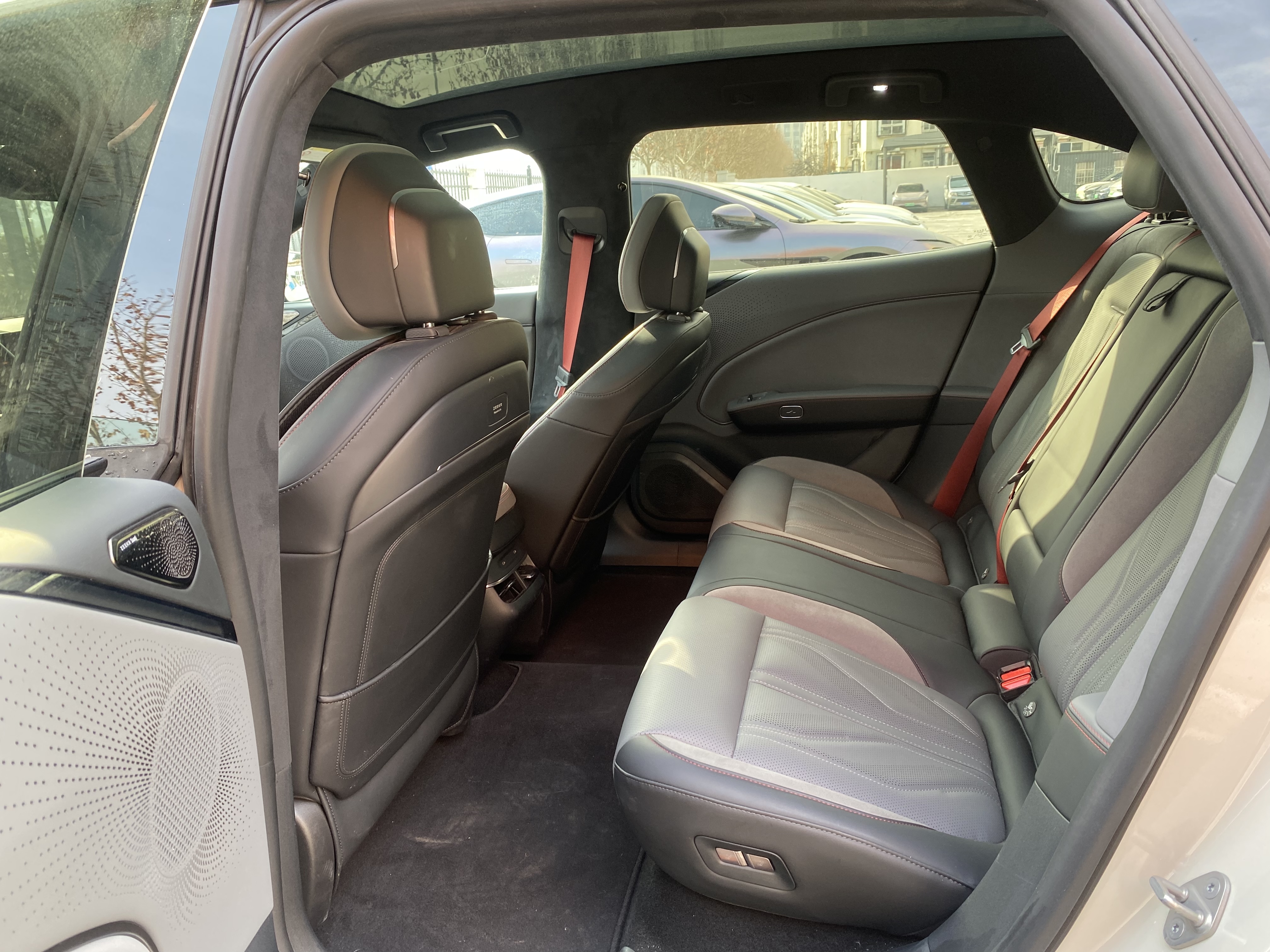 极氪 极氪007GT 2025 汽车图片 #11