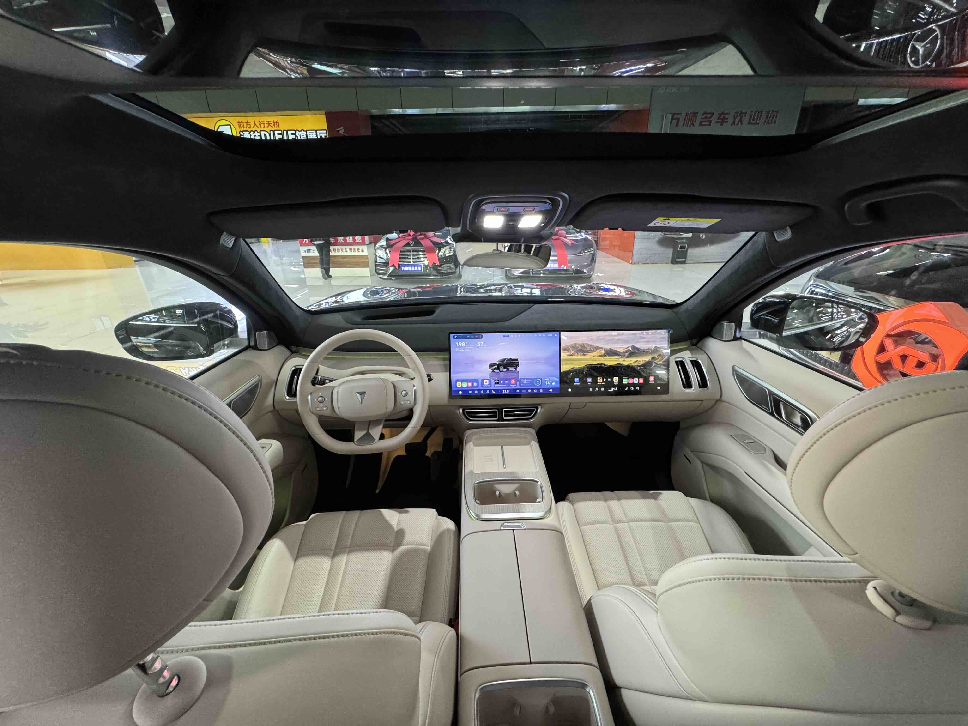 Deepal S09 2025 car image #11