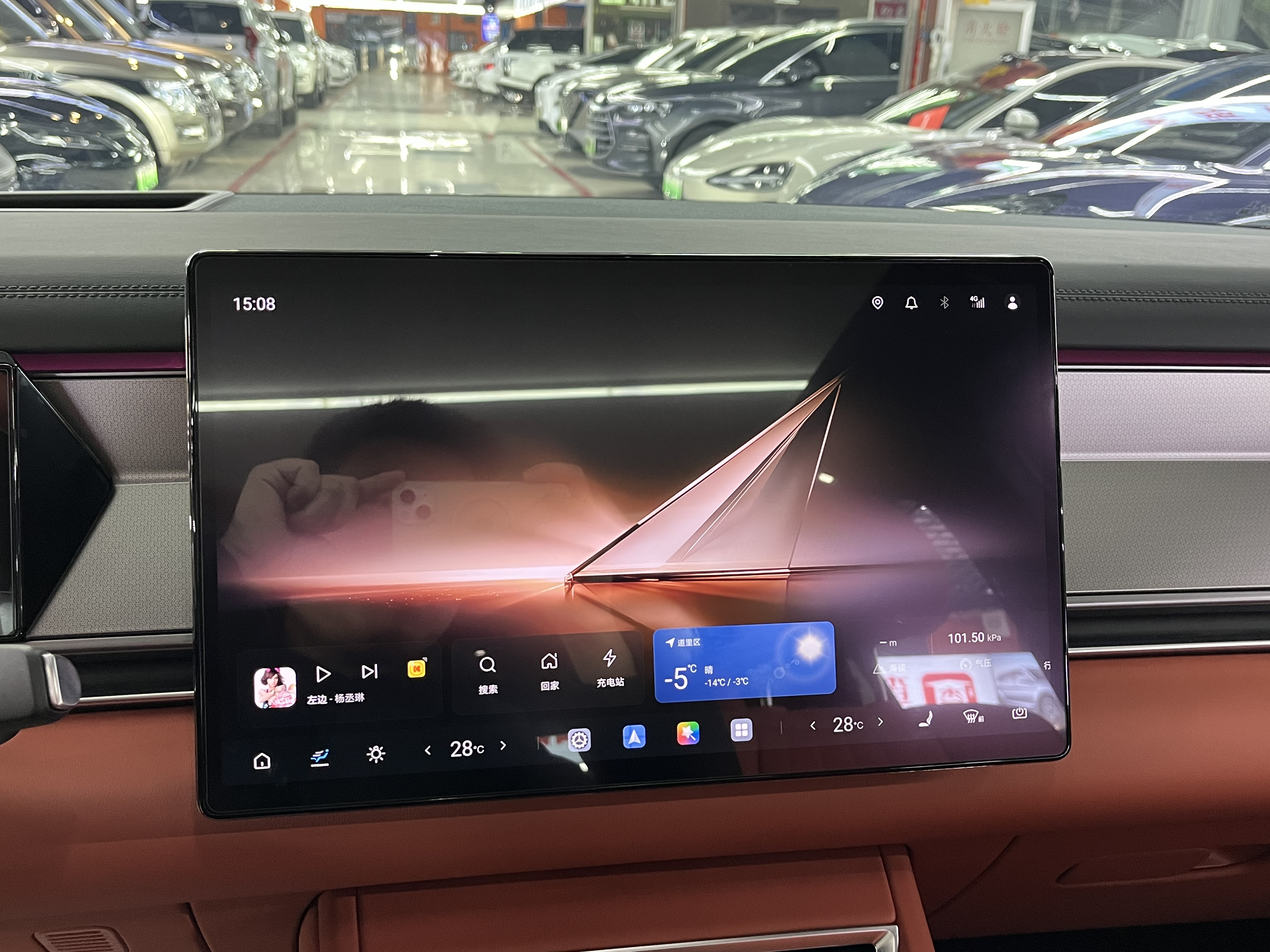 BYD Tang L 2025 immagine di auto #11