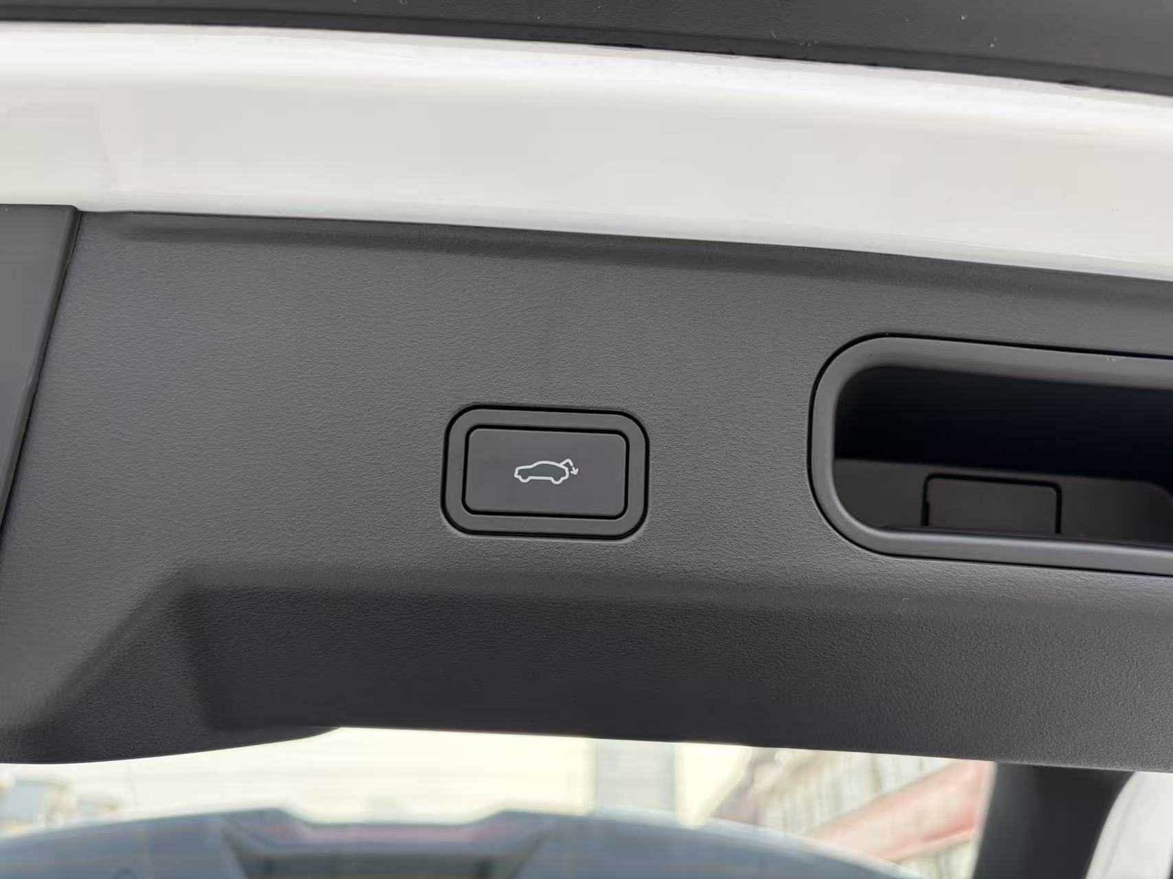GEELY Boyue L 2026 #11 GEELY Boyue L 2026 car image #11