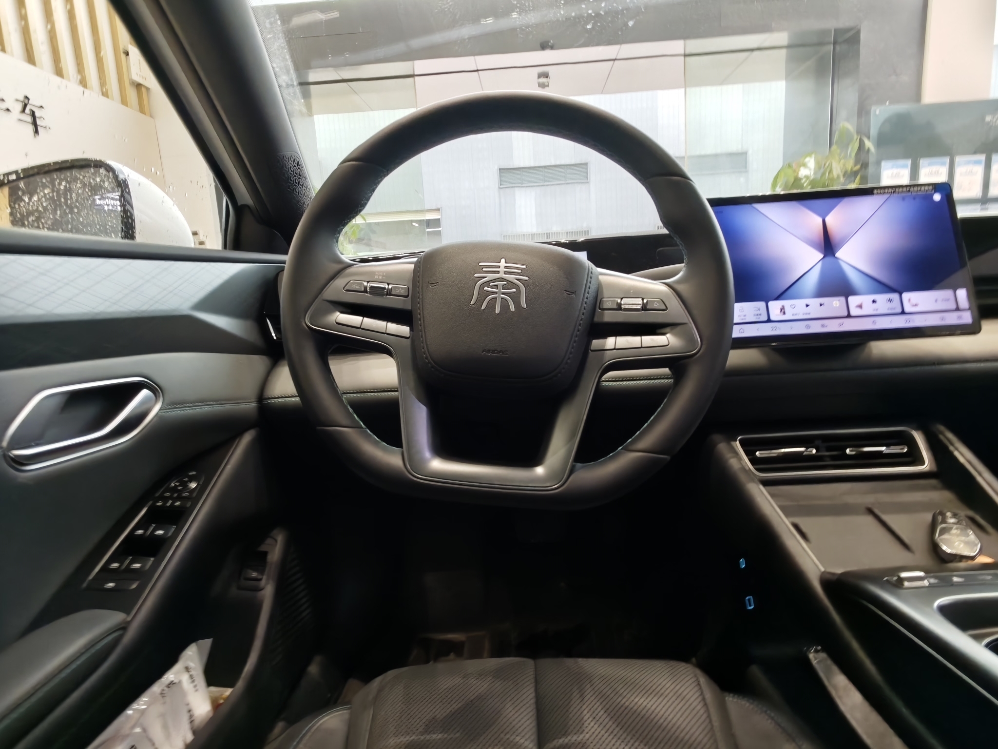 BYD Qin L 2025 car image #11