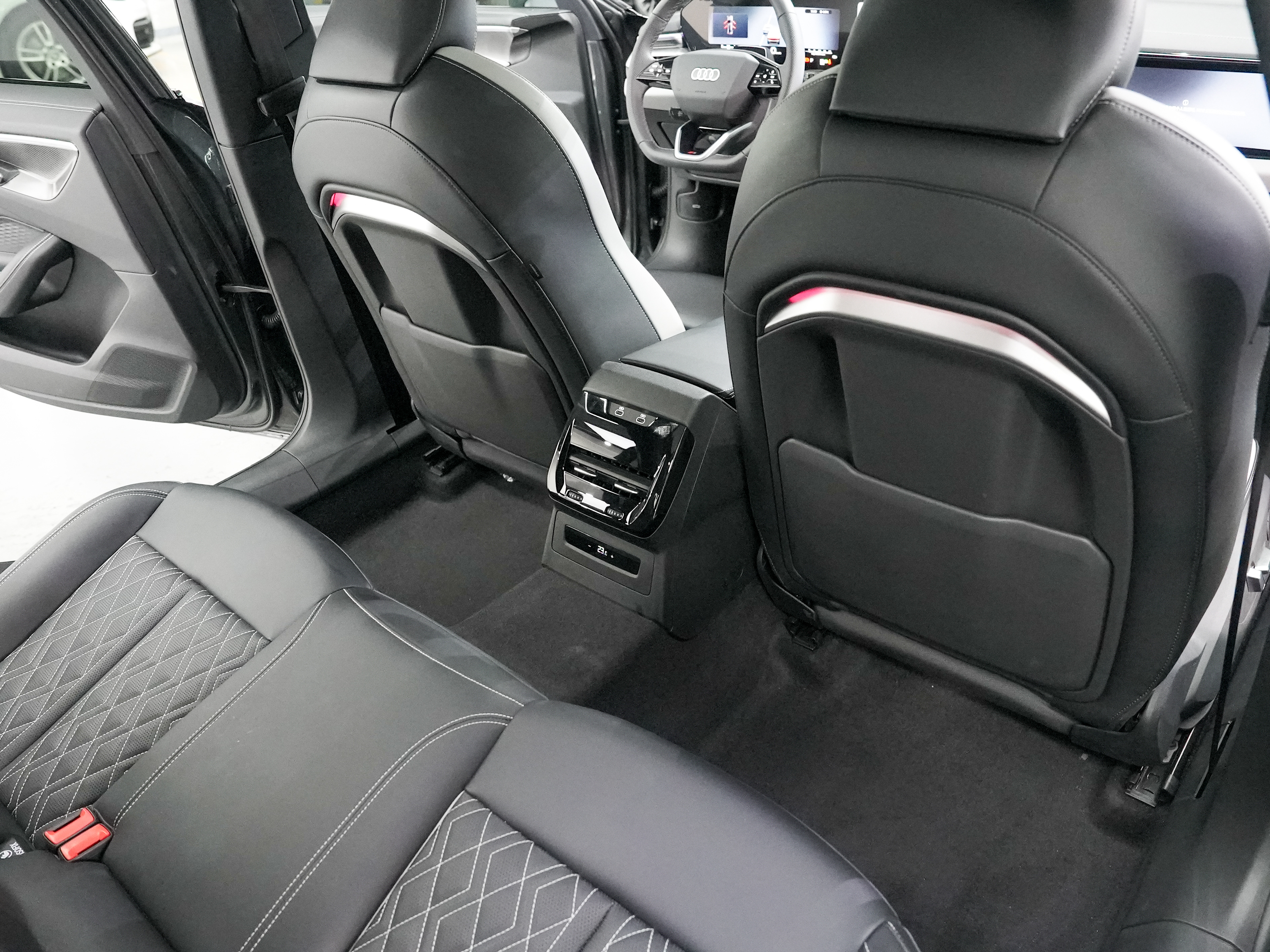 Audi FAW Audi A5L 2025 car image #11