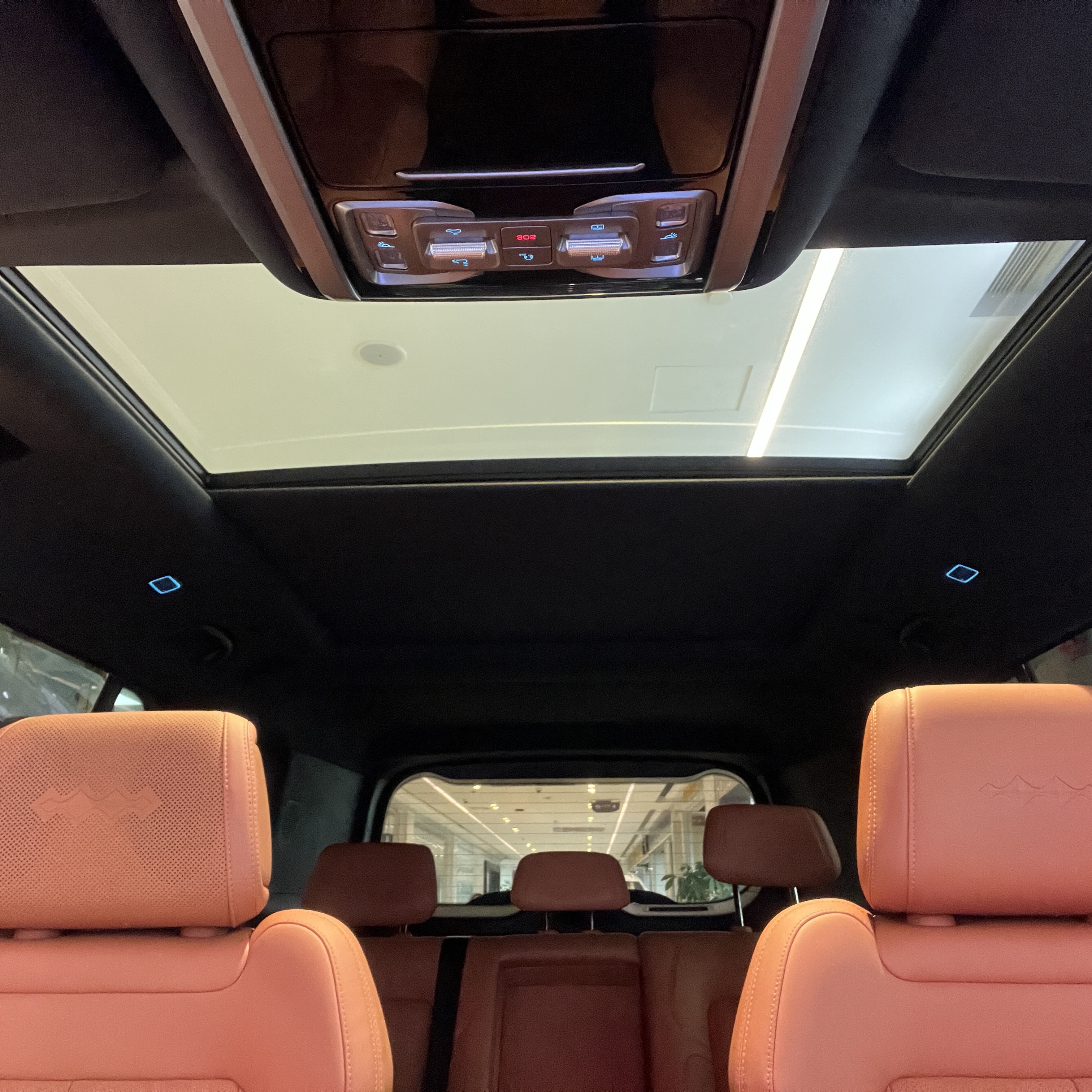 FangChengBao Tiger 7 2025 car image #11