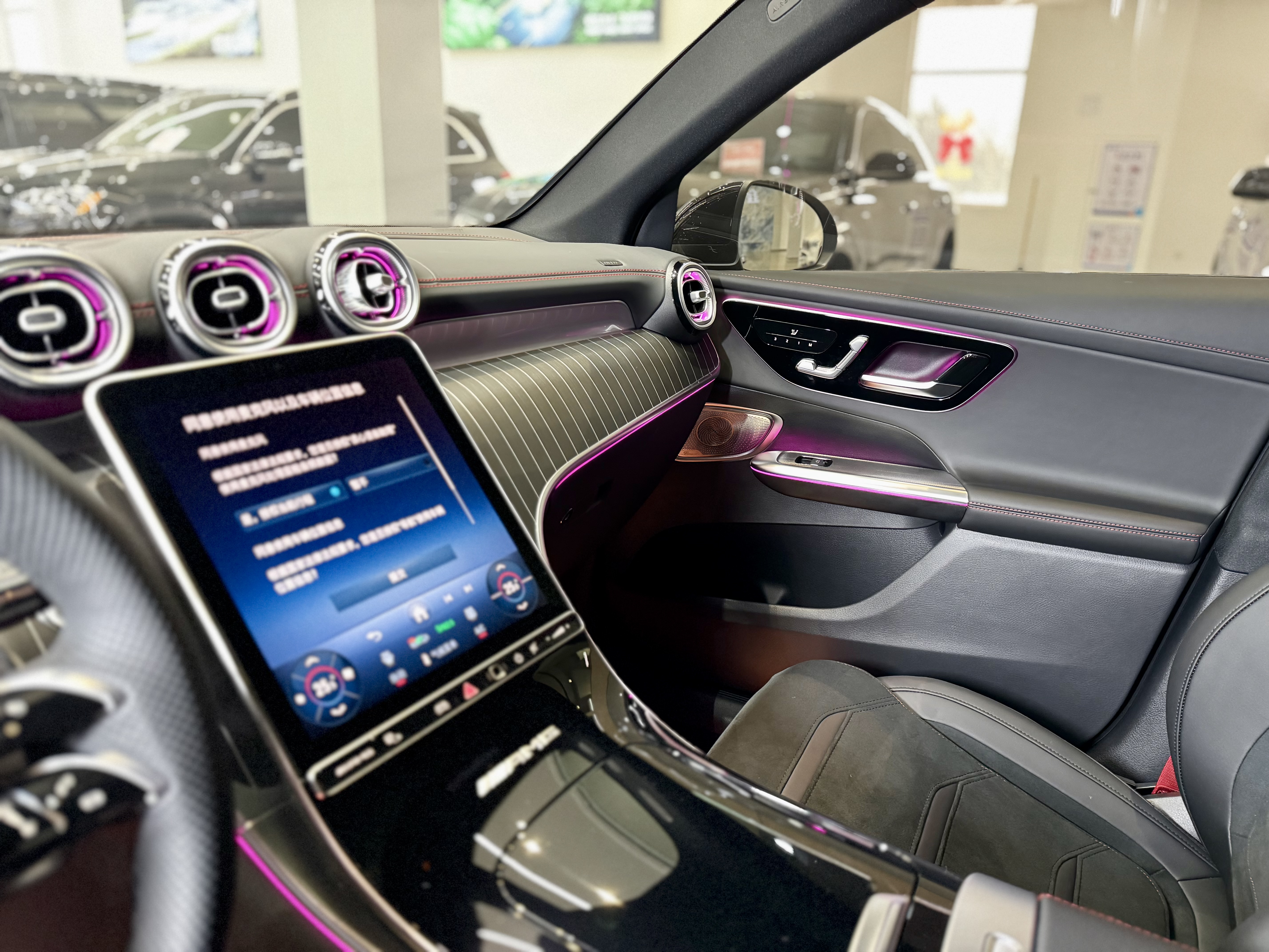 Mercedes-Benz GLC AMG 2025 car image #11