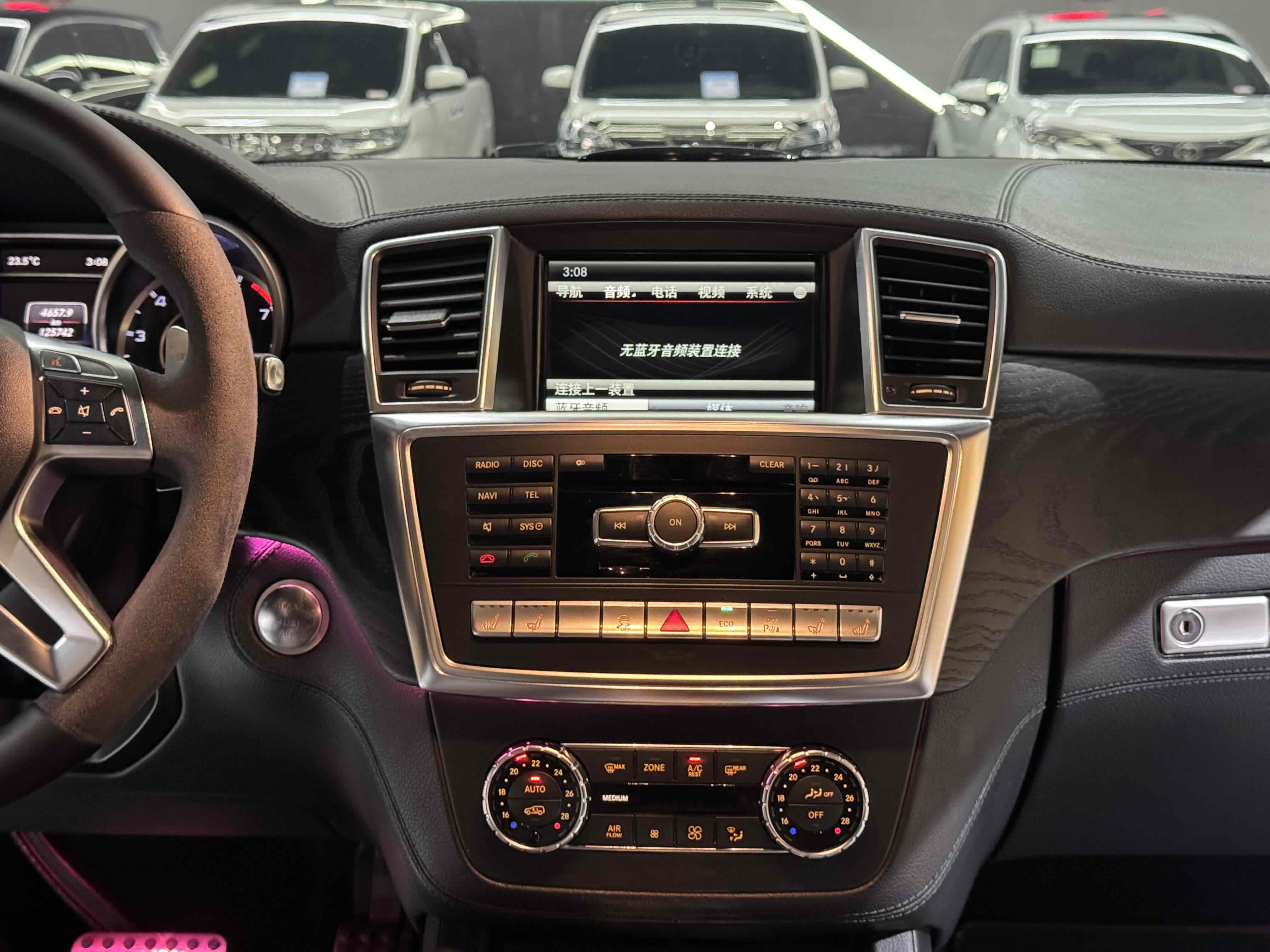 Mercedes-Benz GL AMG 2014 immagine di auto #11