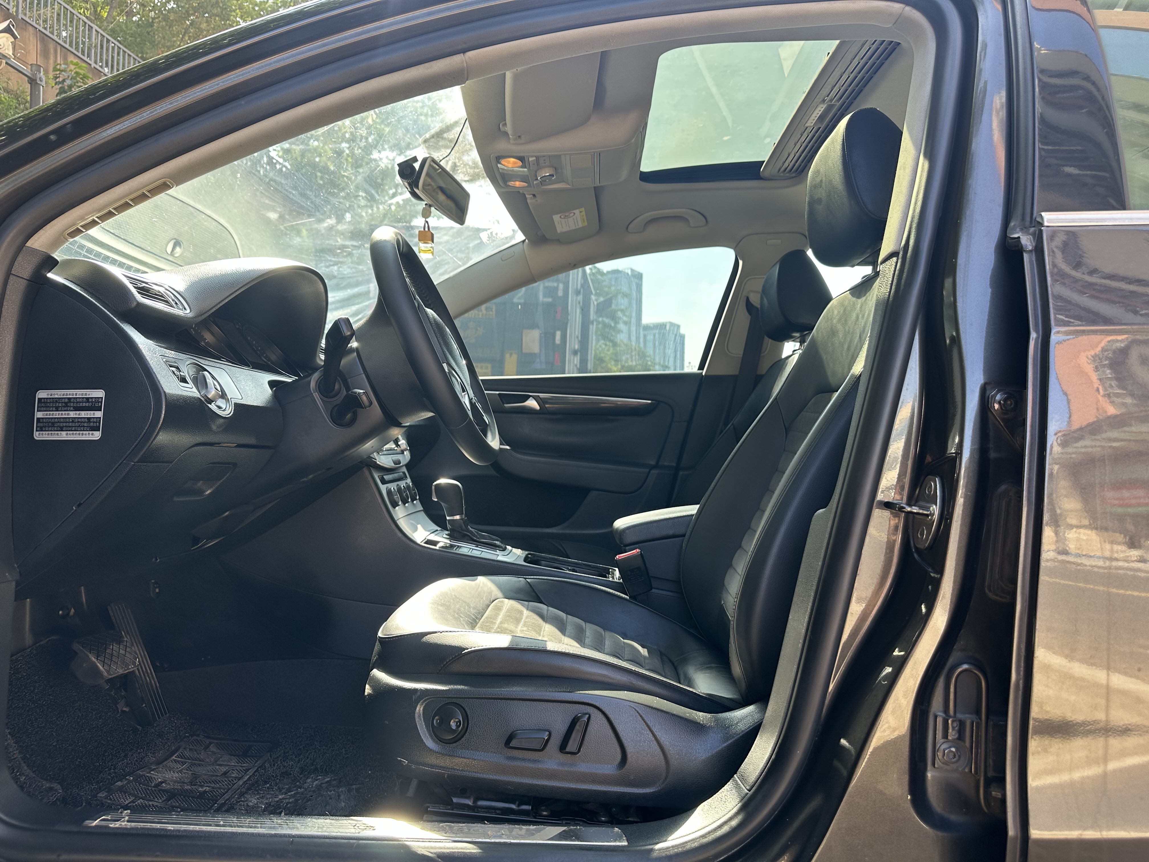 Volkswagen Magotan 2015 immagine di auto #11