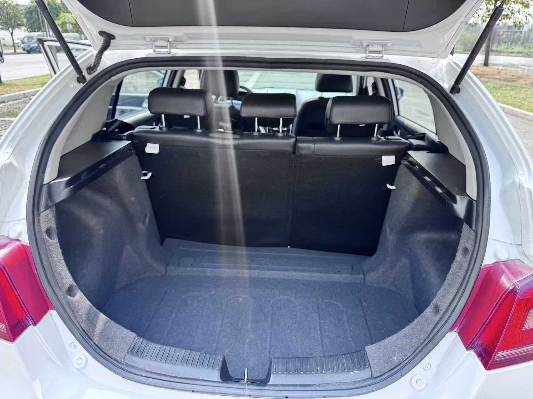 Emgrand 2015 #11 Emgrand 2015 car image #11