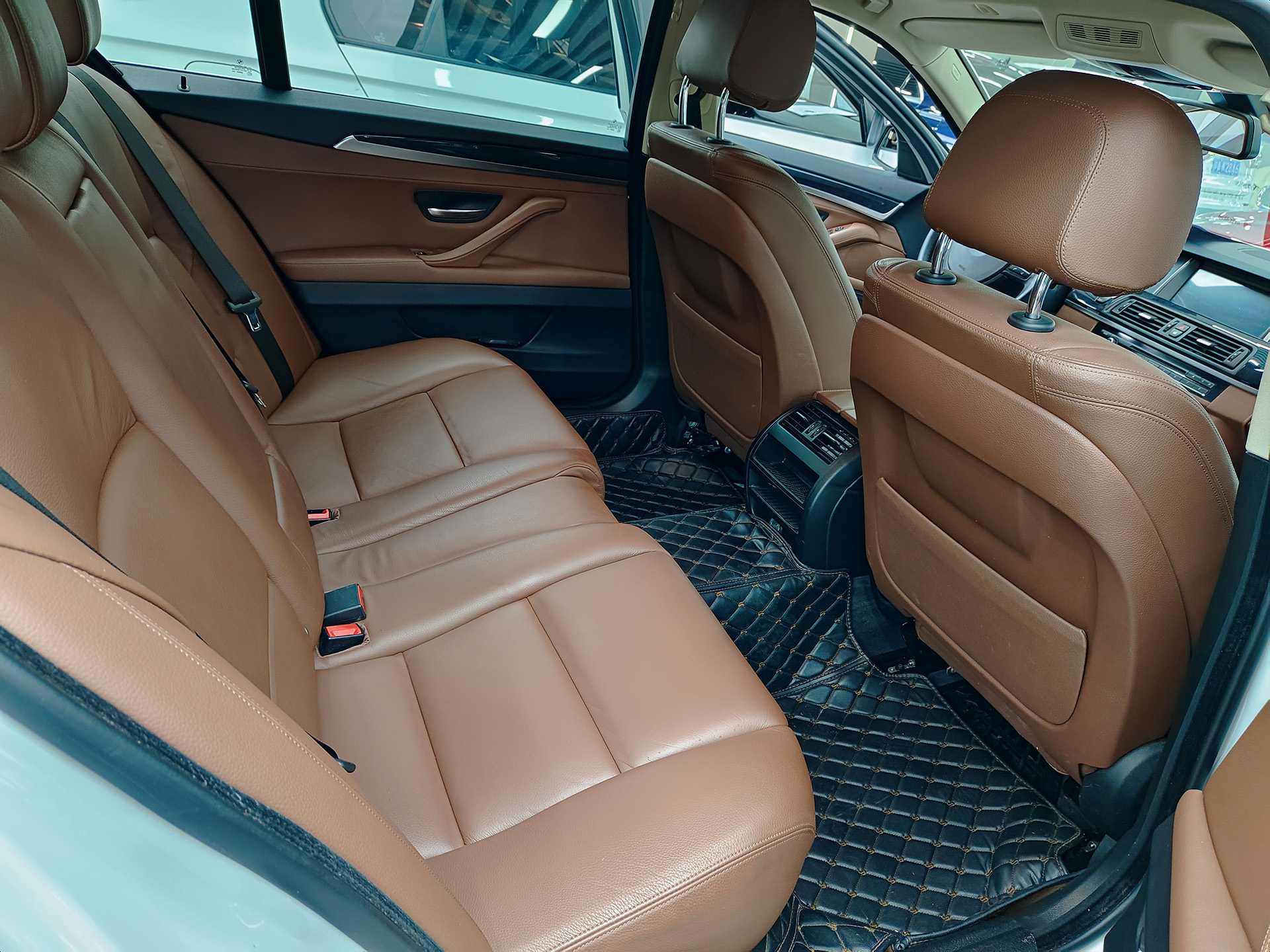 BMW 5 Series 2016 #11 BMW 5 Series 2016 car image #11