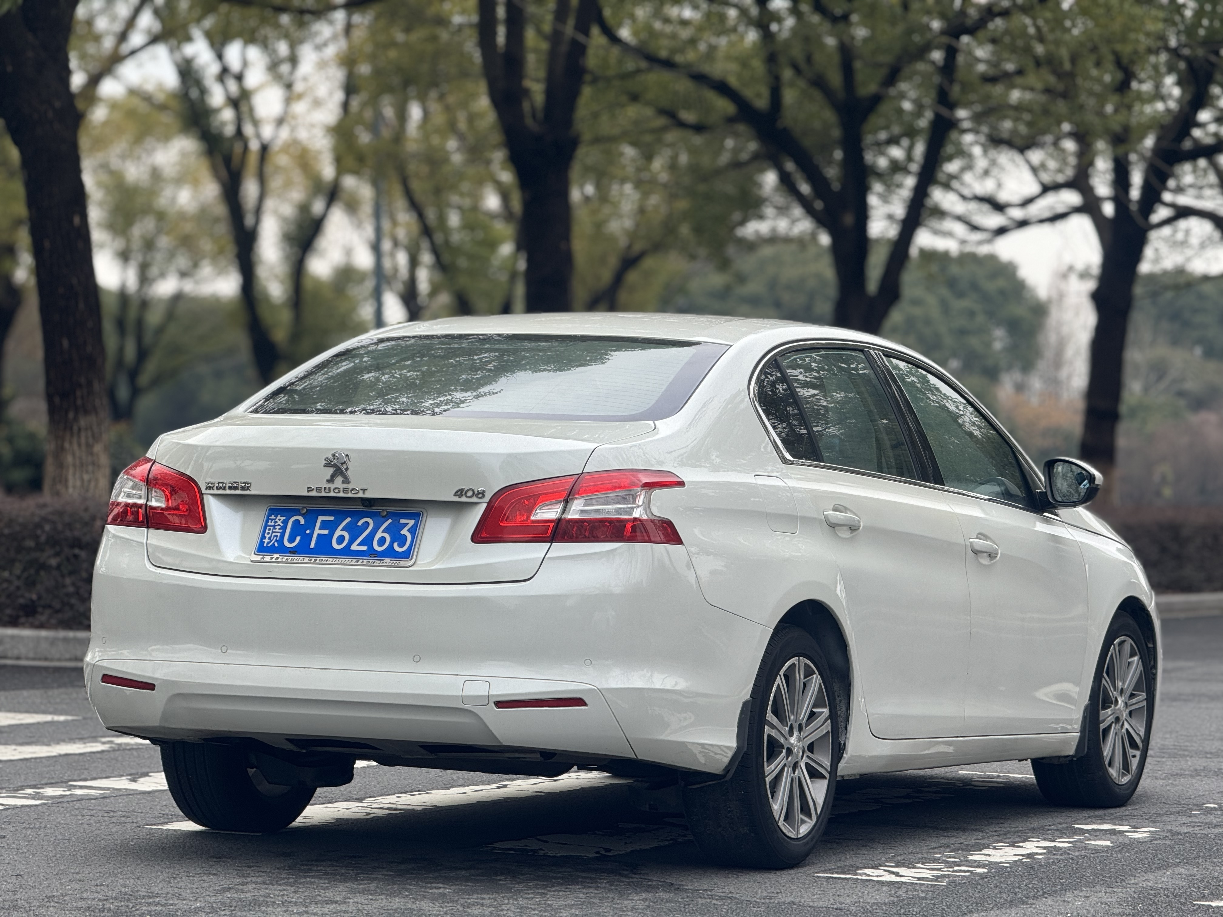Peugeot 408 2016 #11 Peugeot 408 2016 car image #11