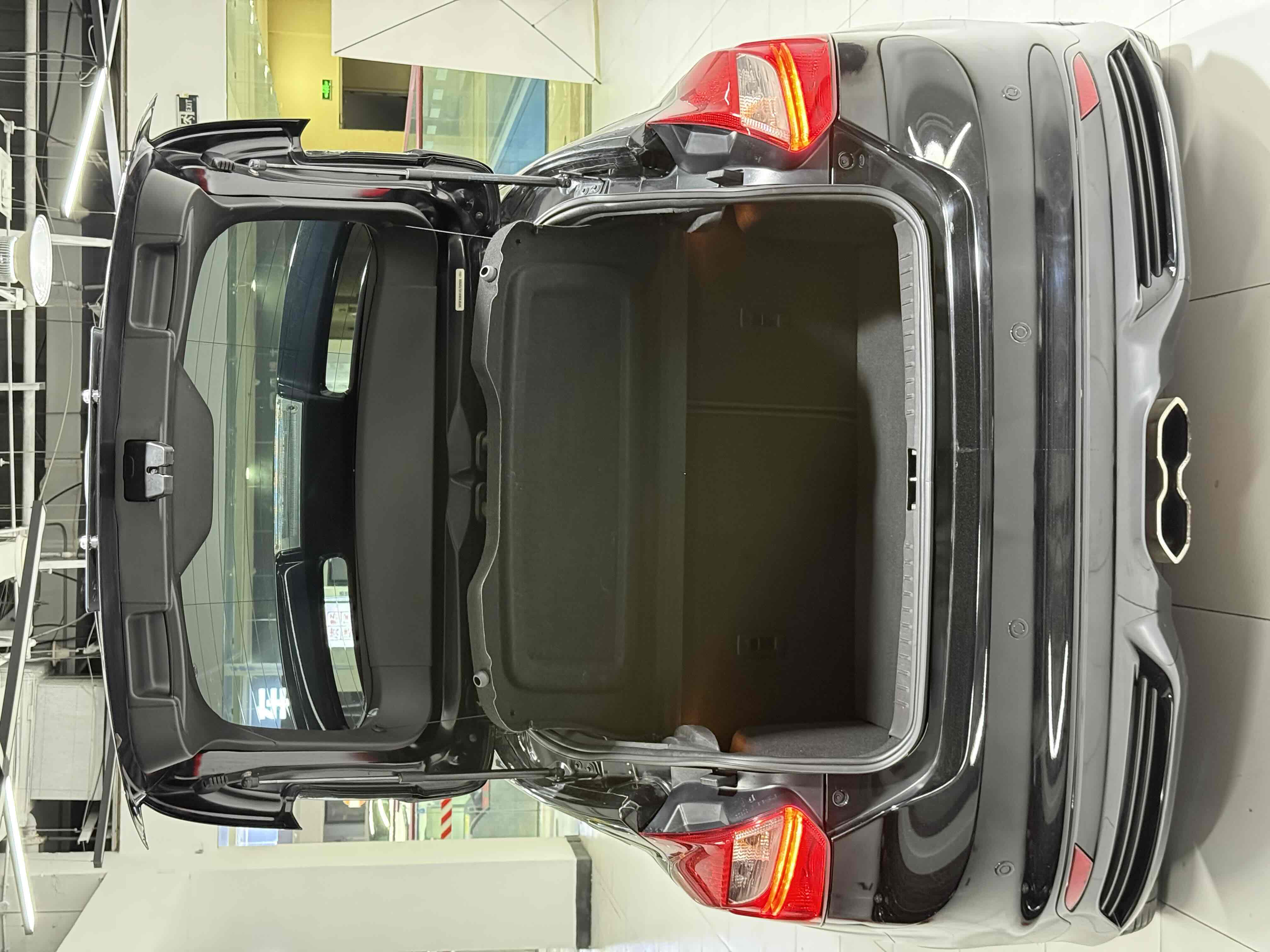 Ford Focus (Imported) 2015 #11 Ford Focus (Imported) 2015 صورة سيارة #11