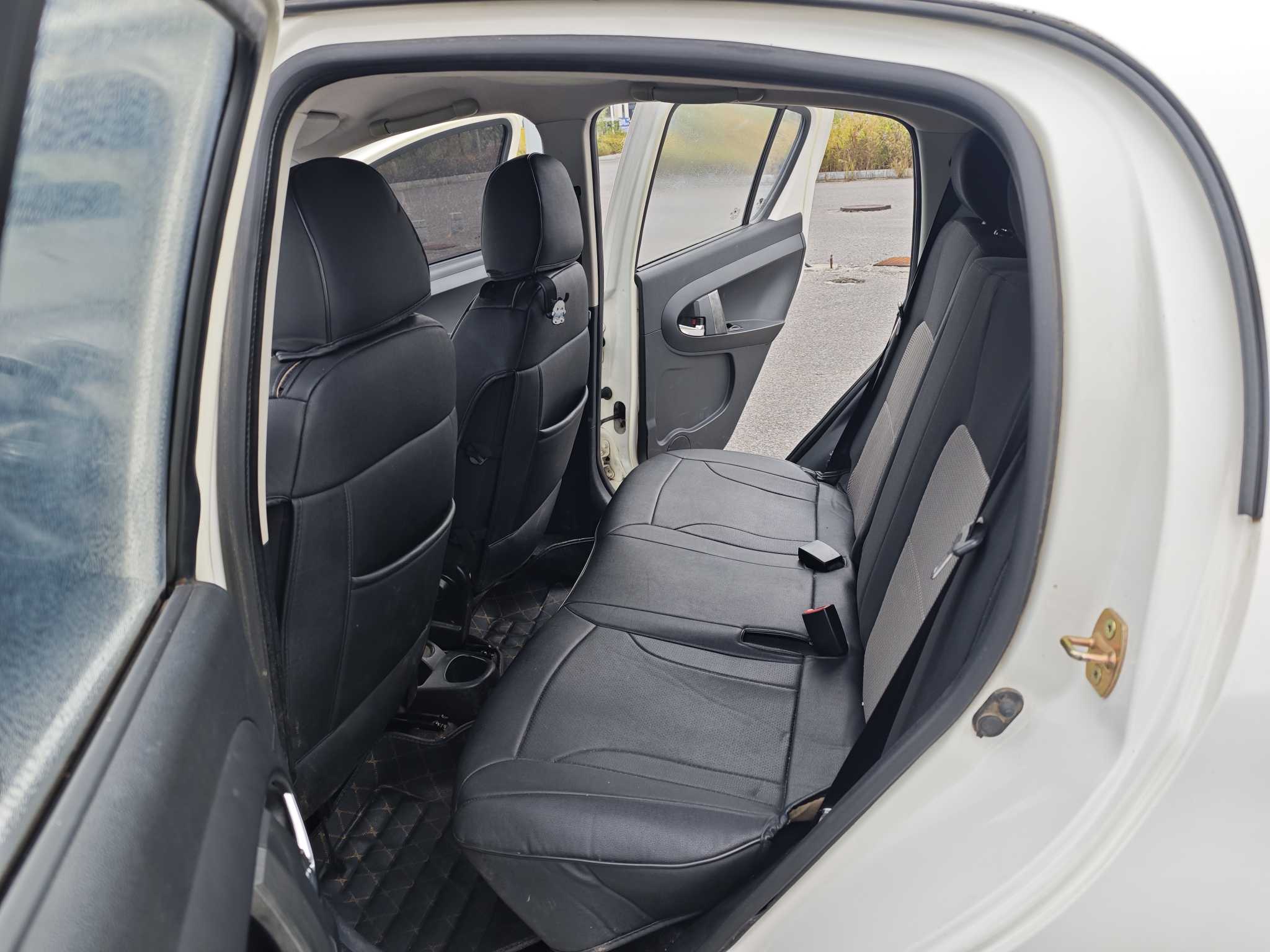 GEELY GX2 2012 #11 GEELY GX2 2012 immagine di auto #11