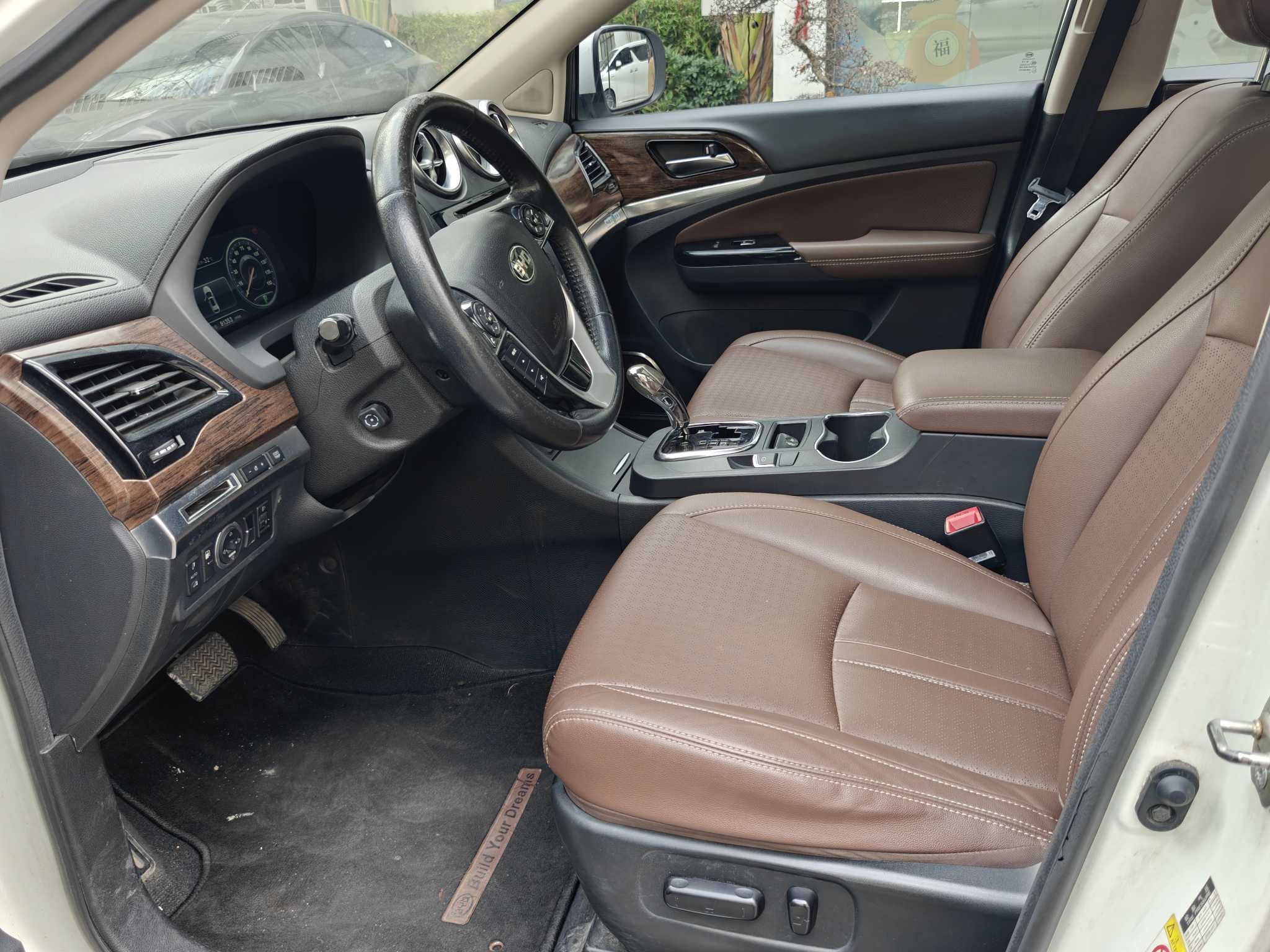 BYD M9 2016 immagine di auto #11