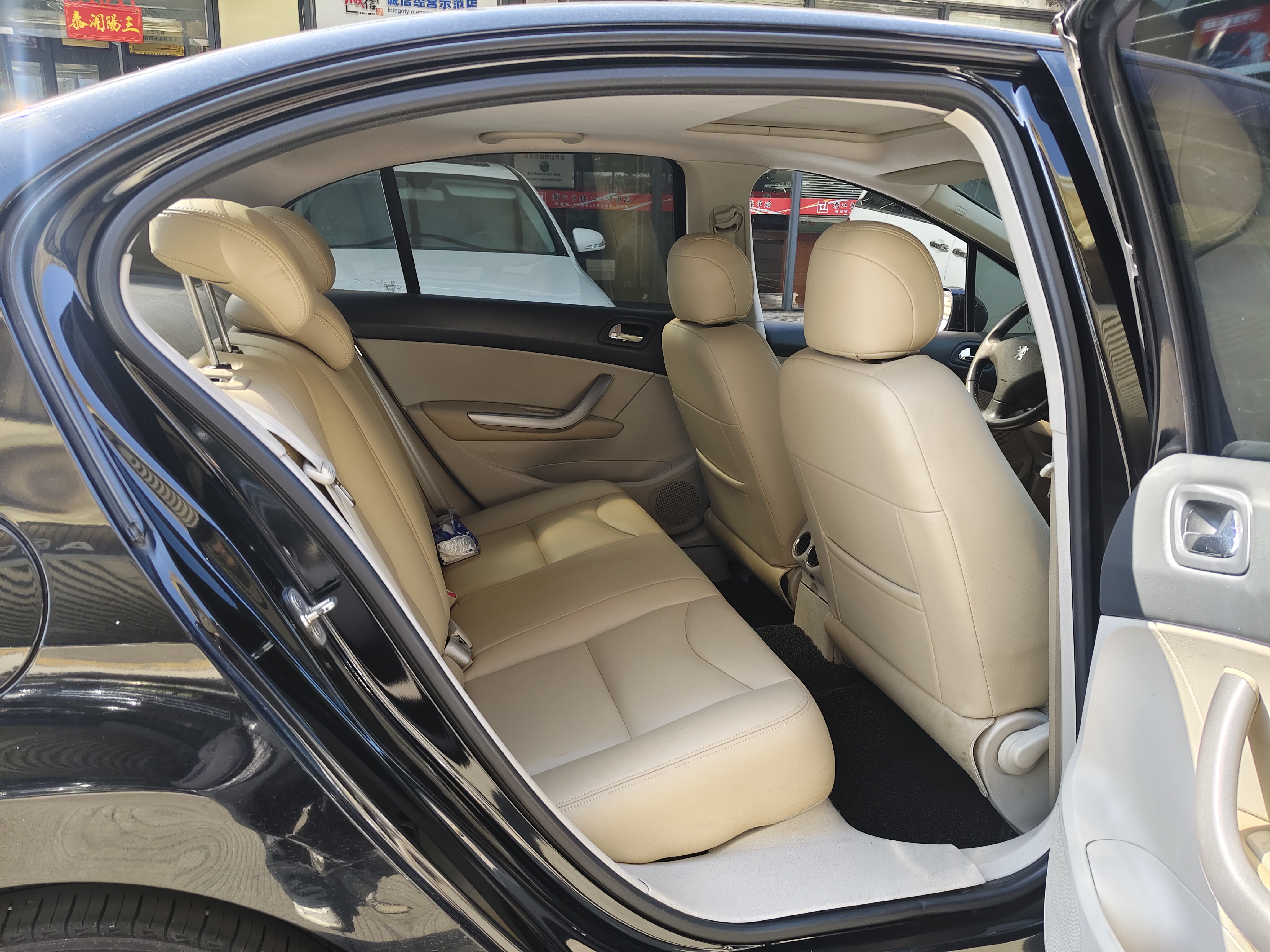 标致 标致408 2011 汽车图片 #11