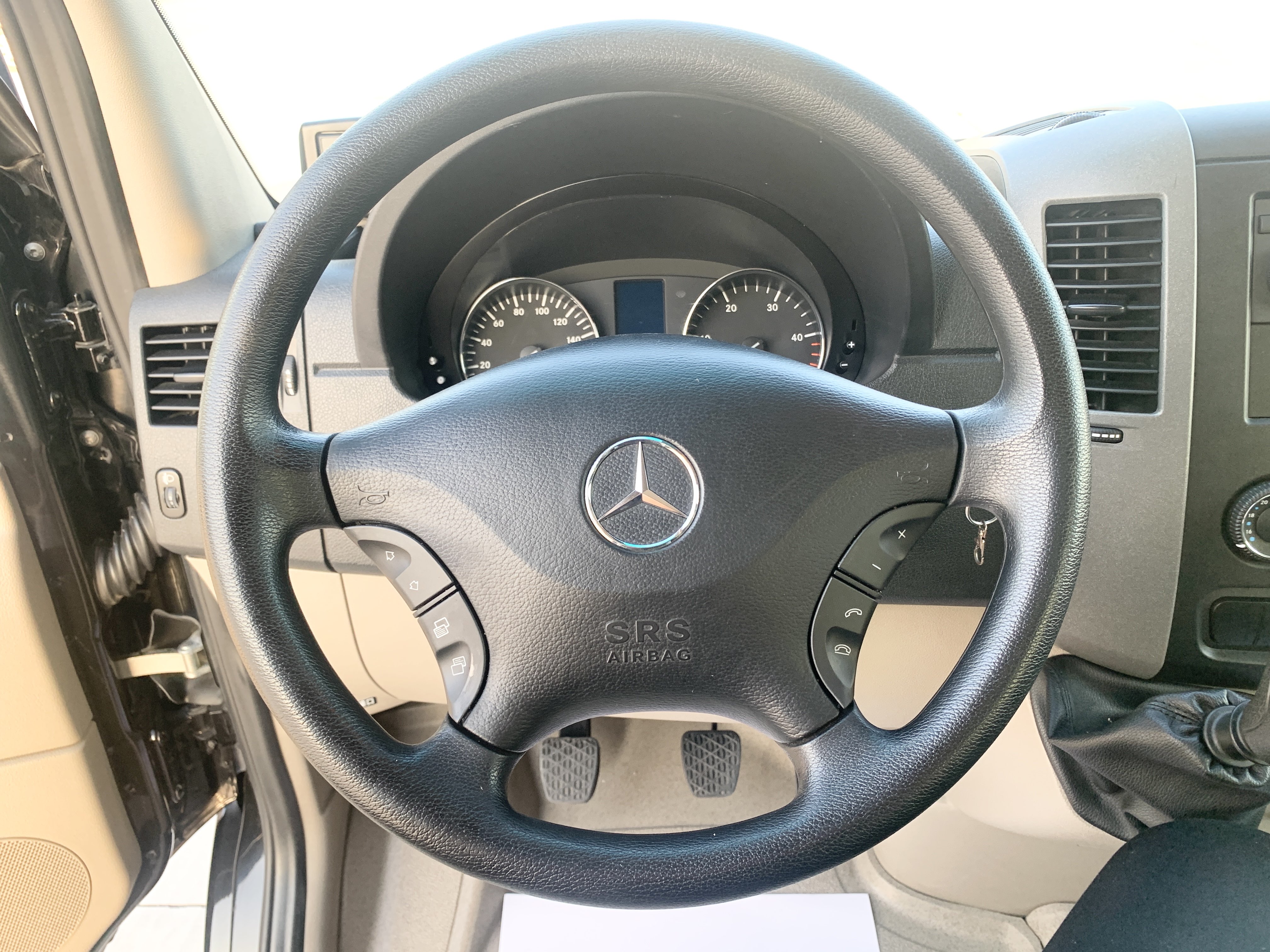 Mercedes-Benz Sprinter 2015 #11 Mercedes-Benz Sprinter 2015 car image #11