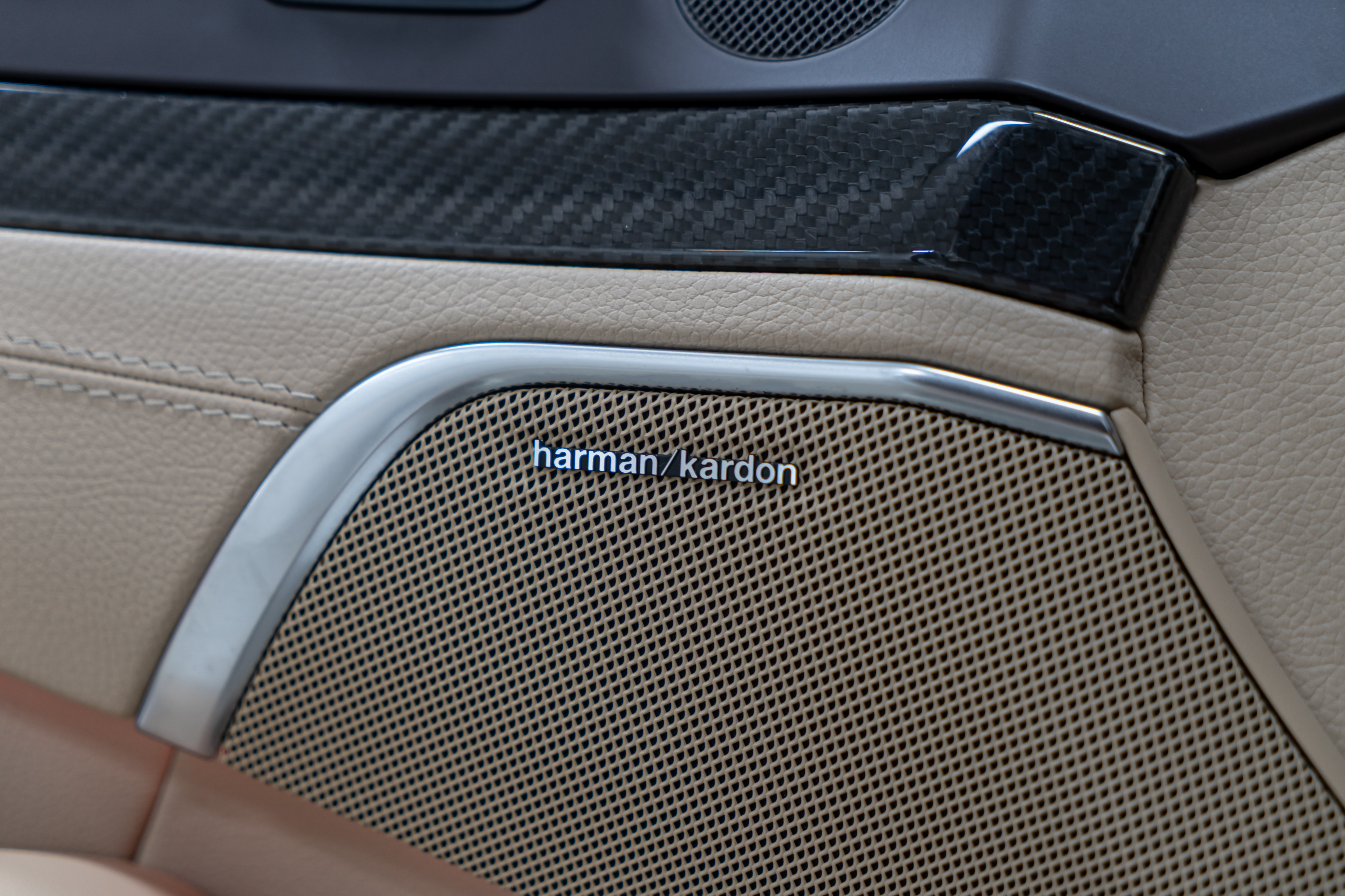 Mercedes-Benz SL AMG 2015 car image #11