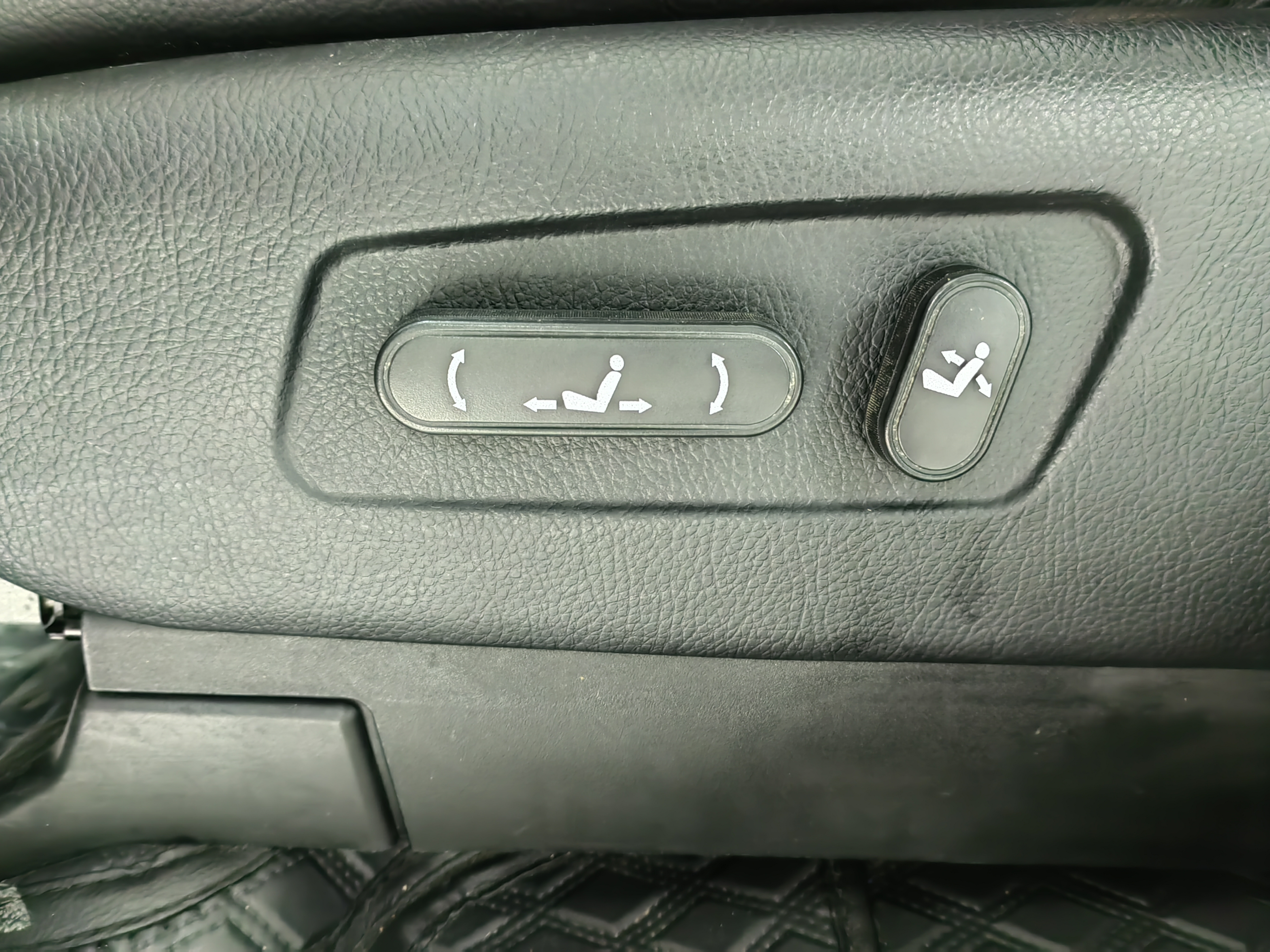 起亚 霸锐 2015 汽车图片 #11