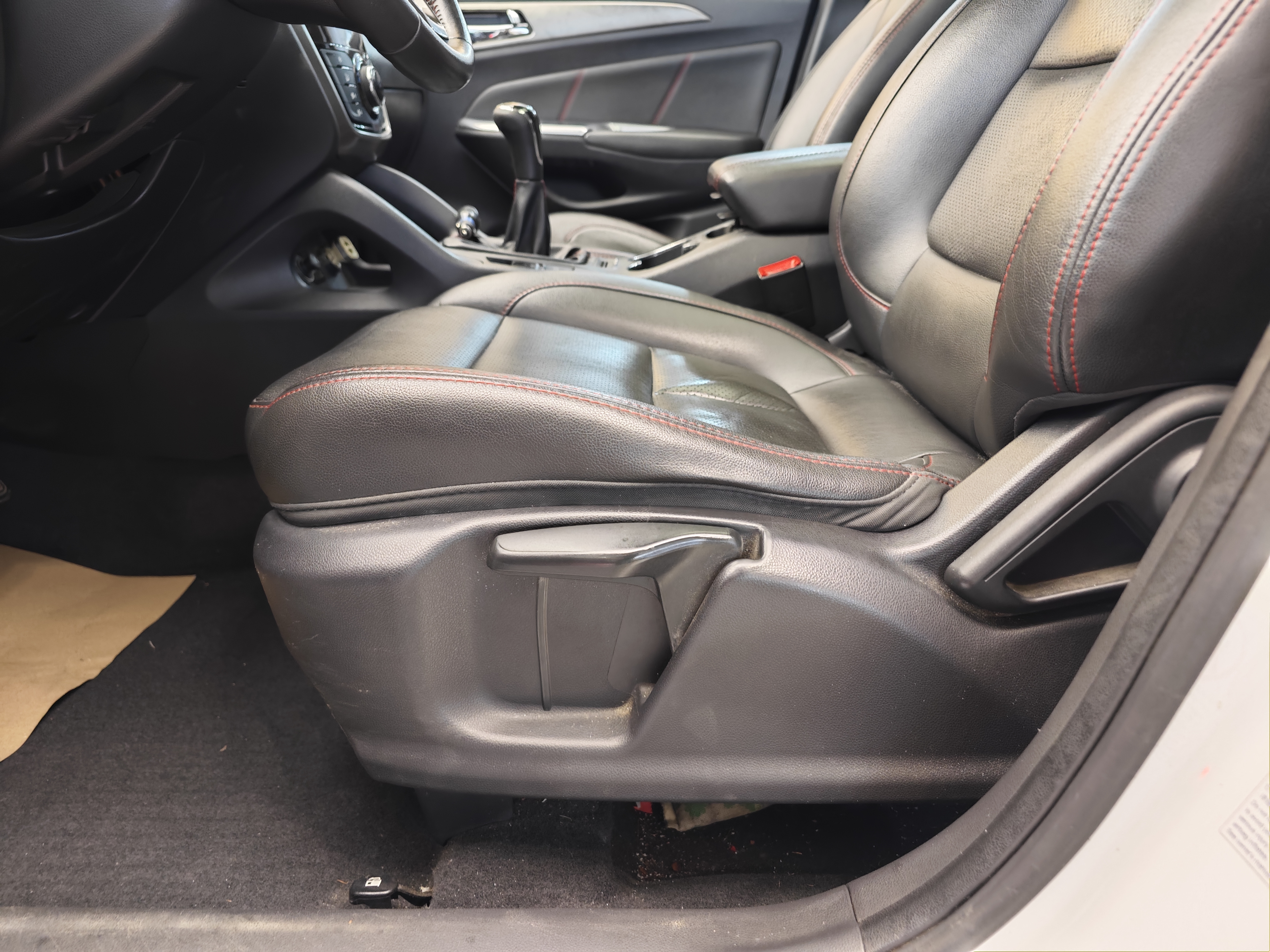 长安 长安CS75 2015 汽车图片 #11