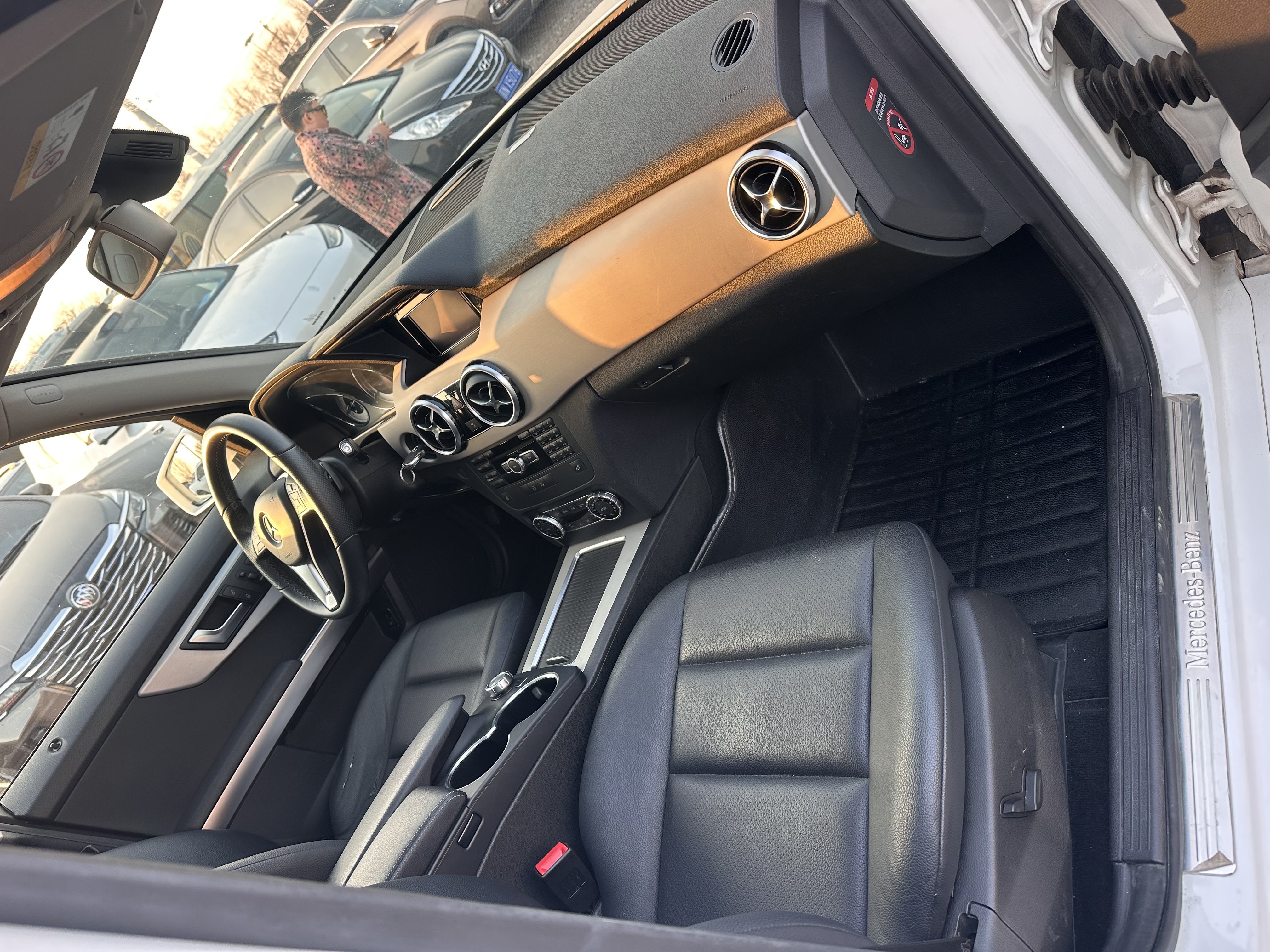 Mercedes-Benz GLK Class 2014 car image #11