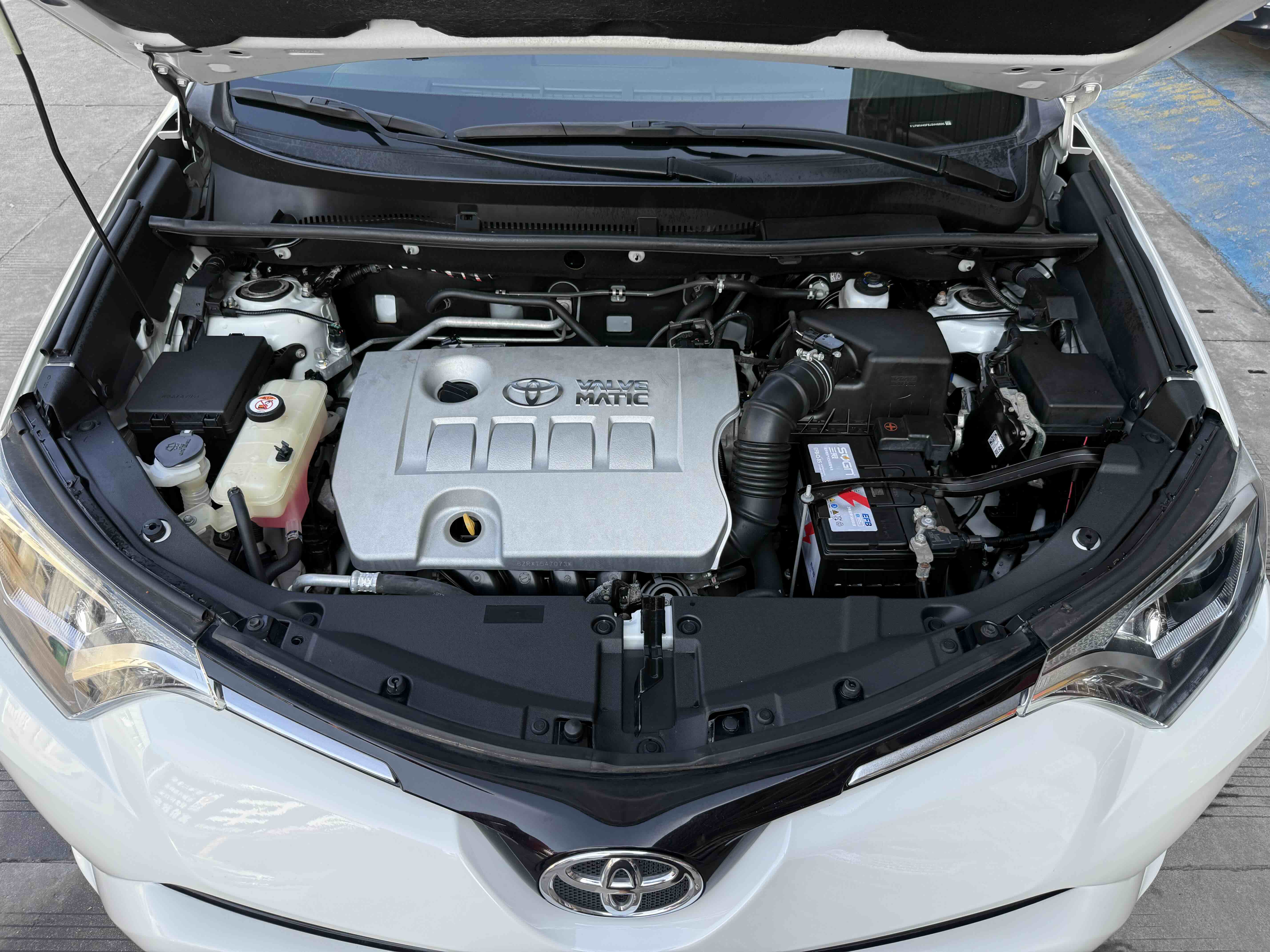 Toyota RAV4 2019 #11 Toyota RAV4 2019 car image #11