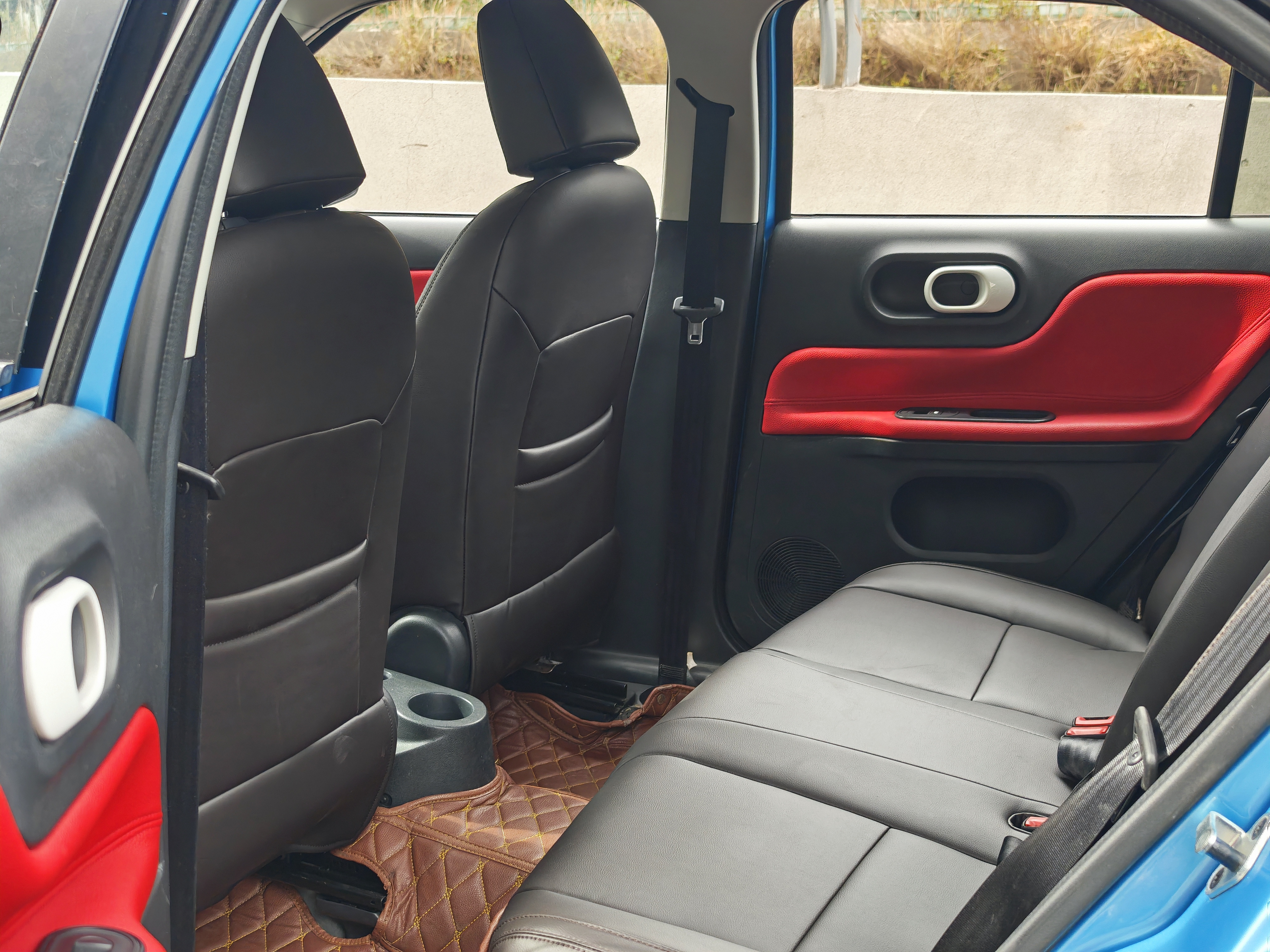 MG 3 2012 car image #11