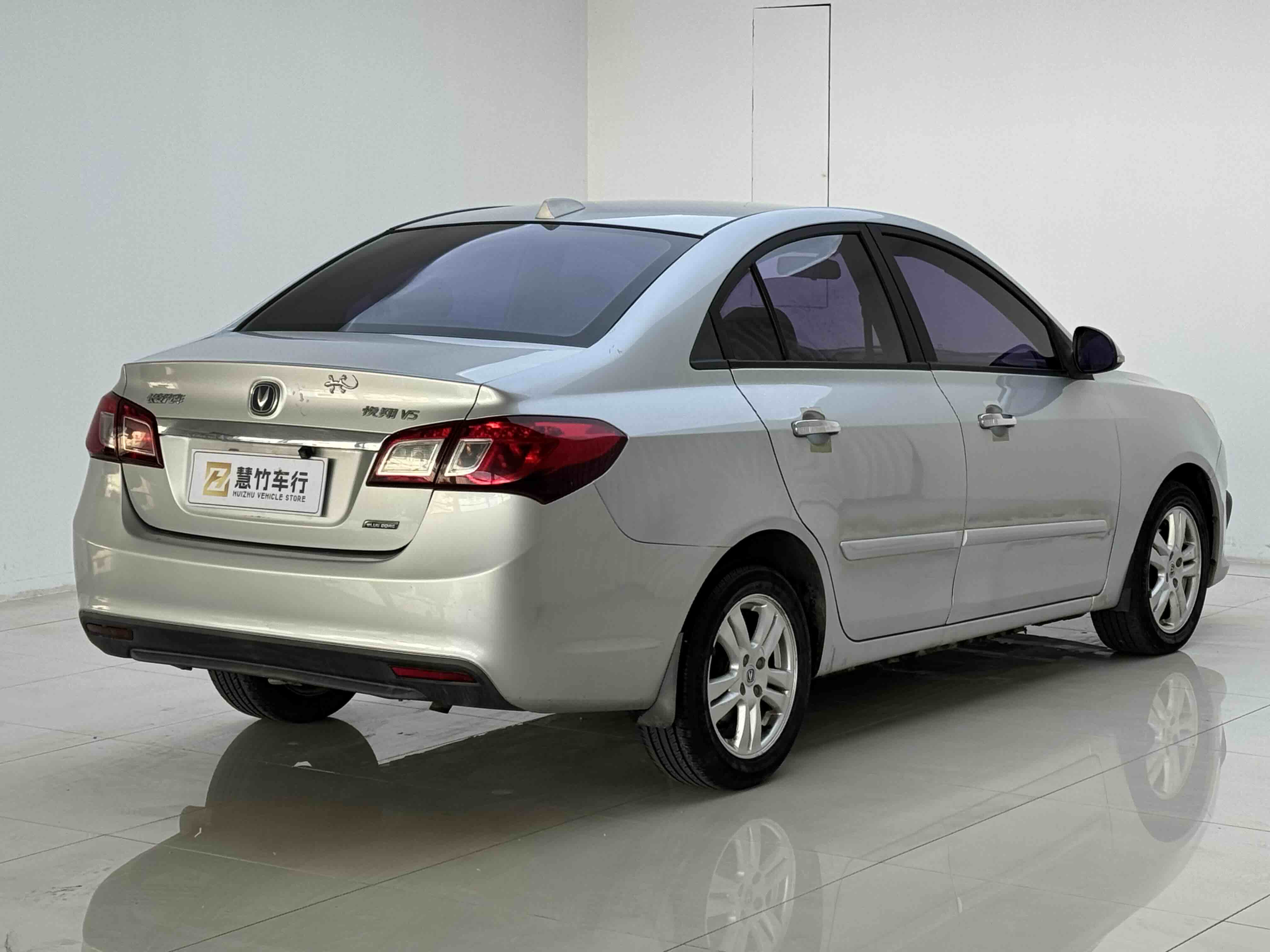 Changan Alsvin V5 2013 #11 Changan Alsvin V5 2013 car image #11