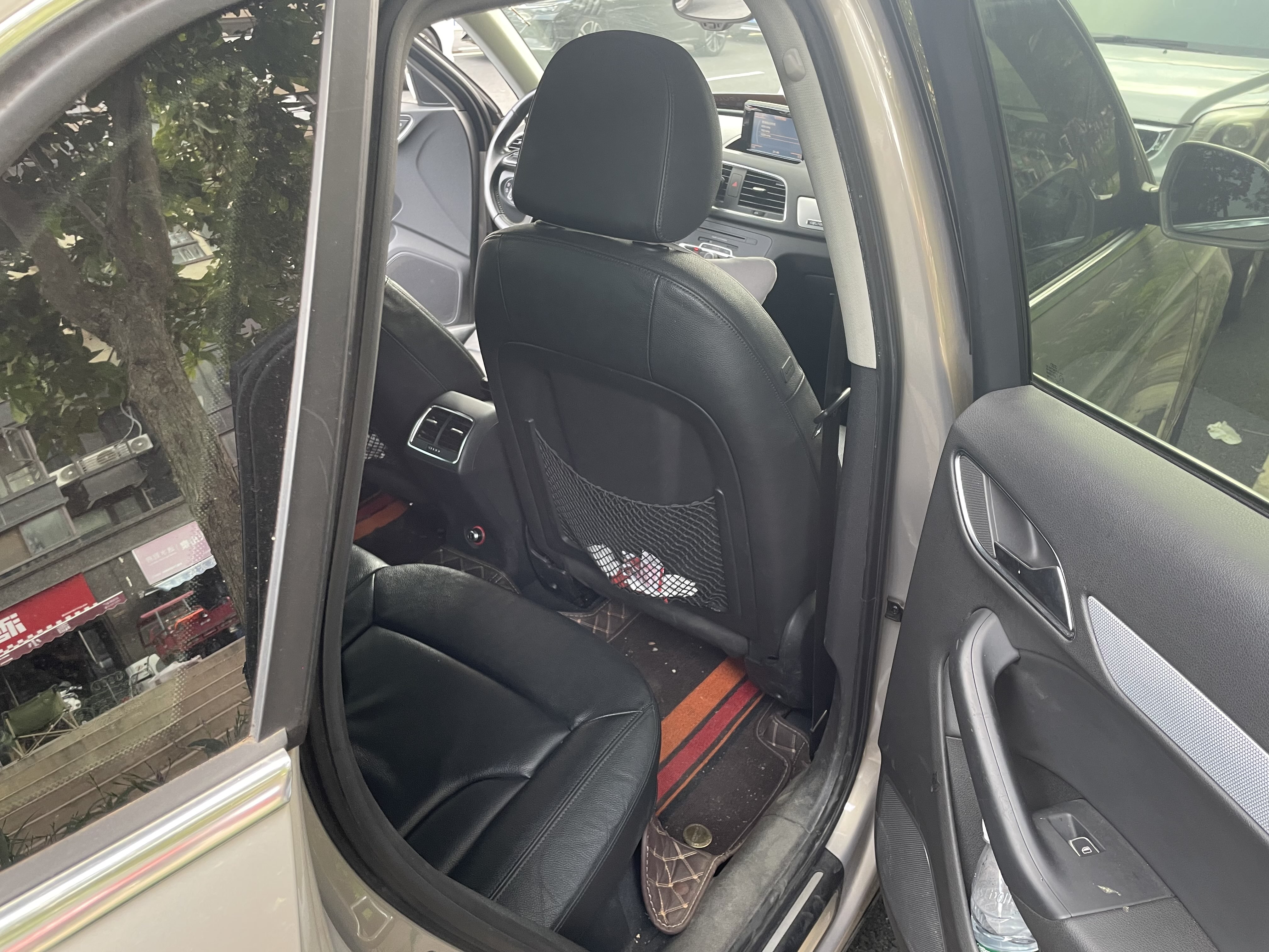 Audi Q3 (Imported) 2013 car image #11