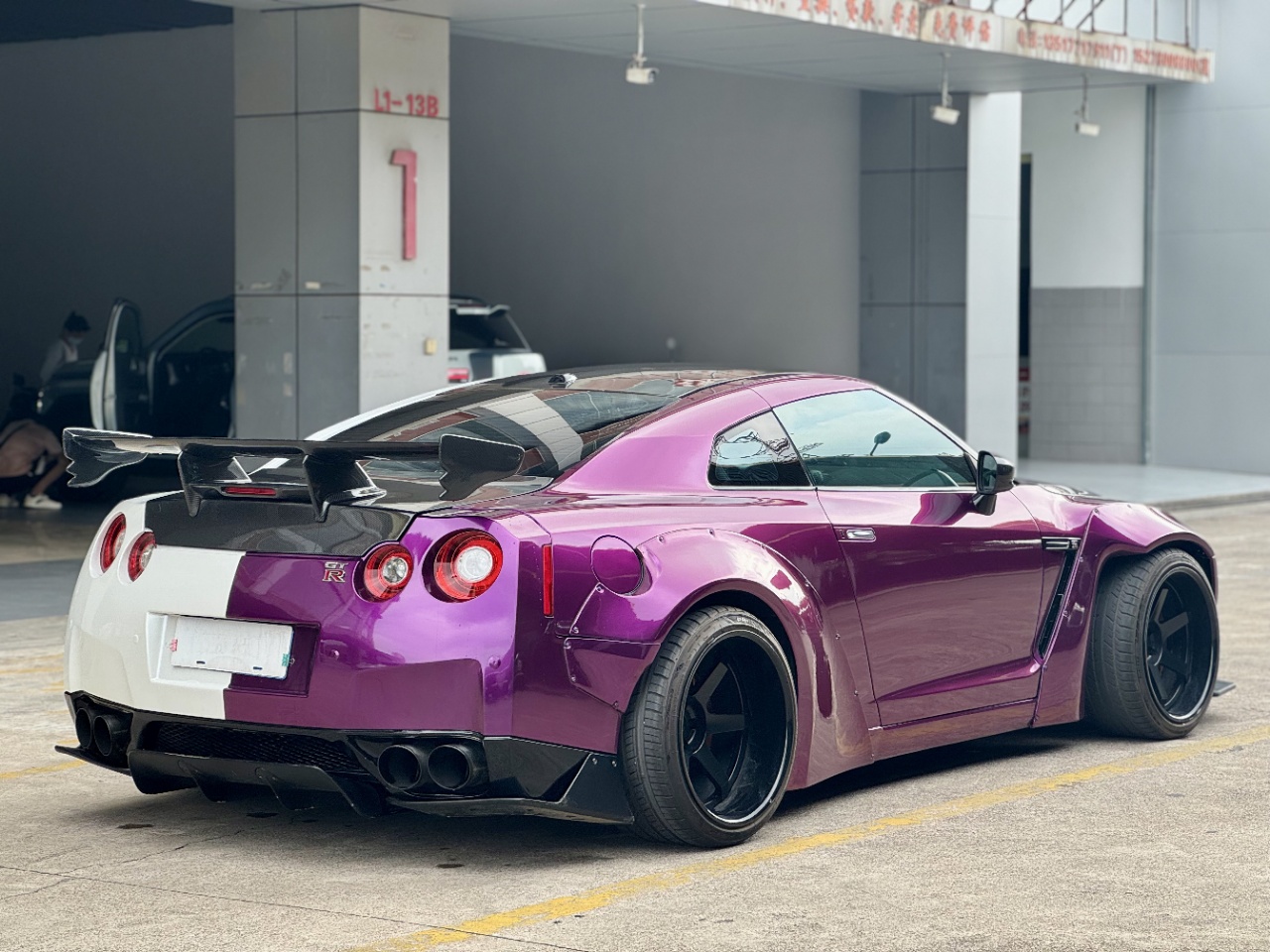 日产 日产GT-R 2010 汽车图片 #11