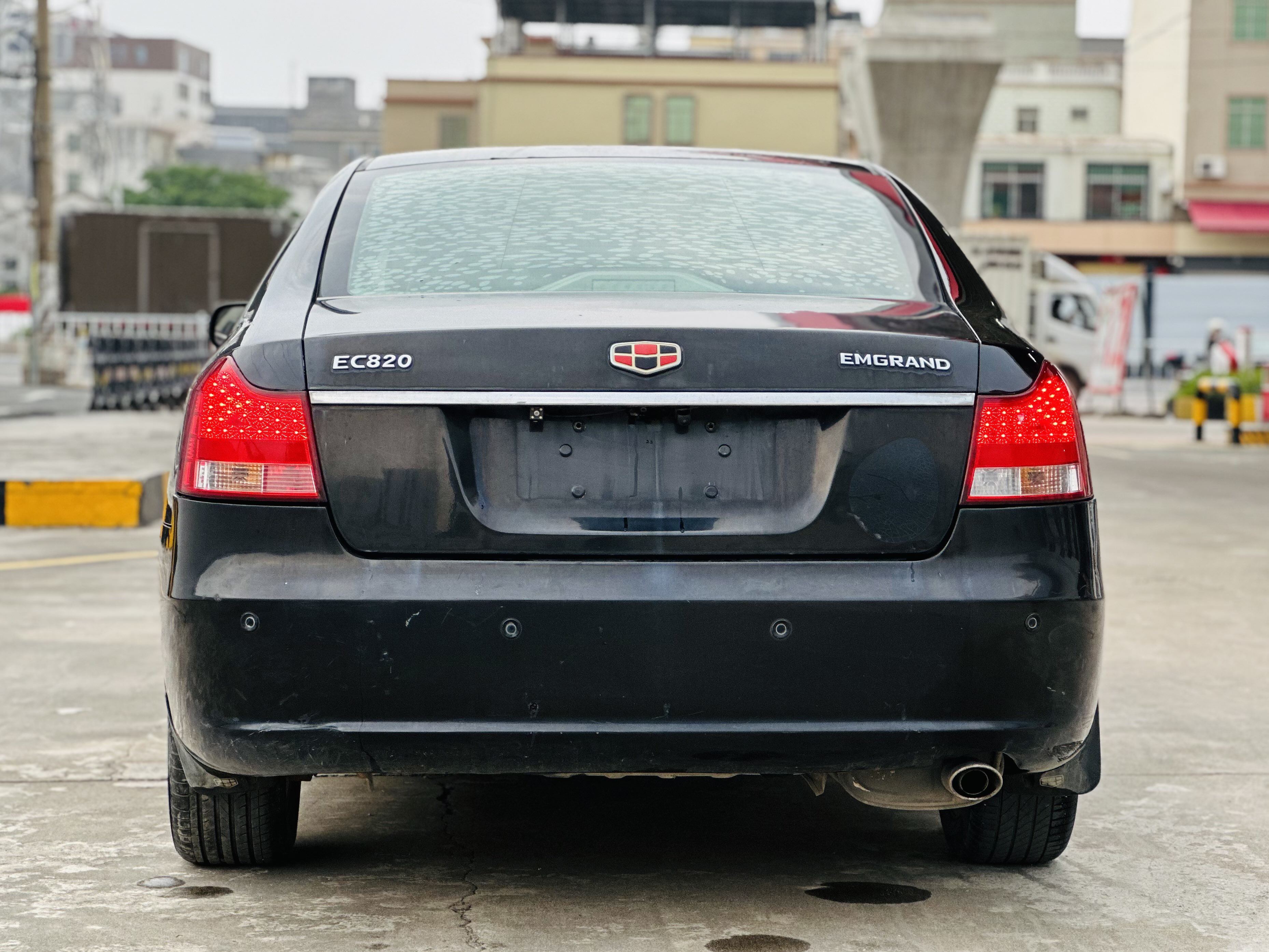 GEELY EC8 2014 car image #11