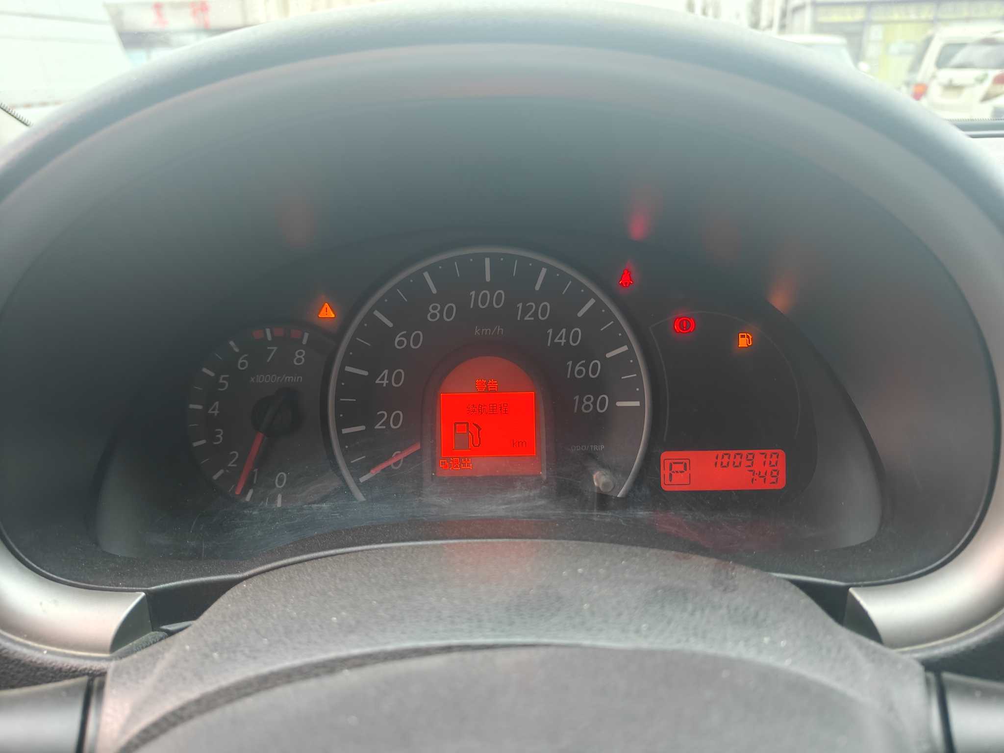 日产 玛驰 2012 汽车图片 #11