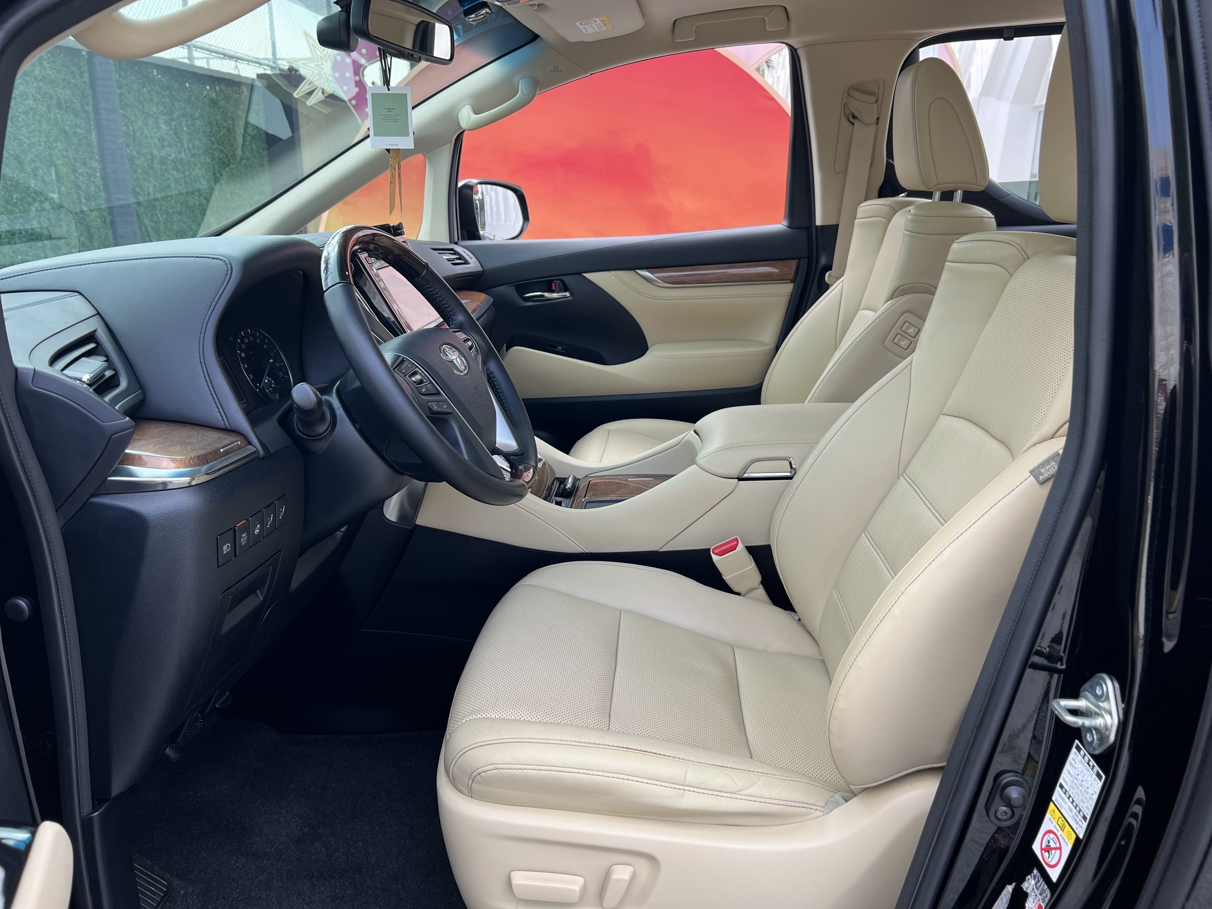 Toyota Alphard 2017 car image #11