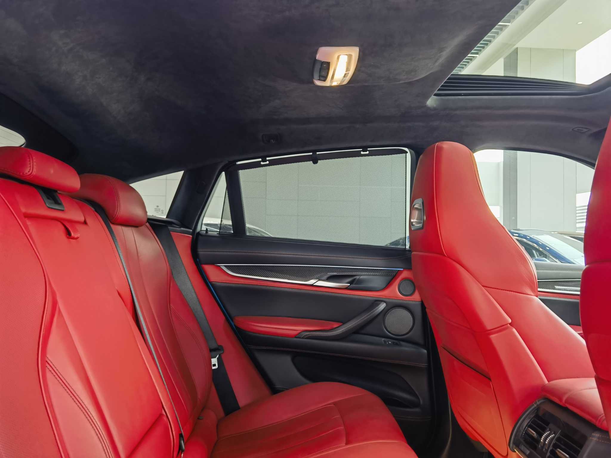 BMW X6 M 2019 immagine di auto #11