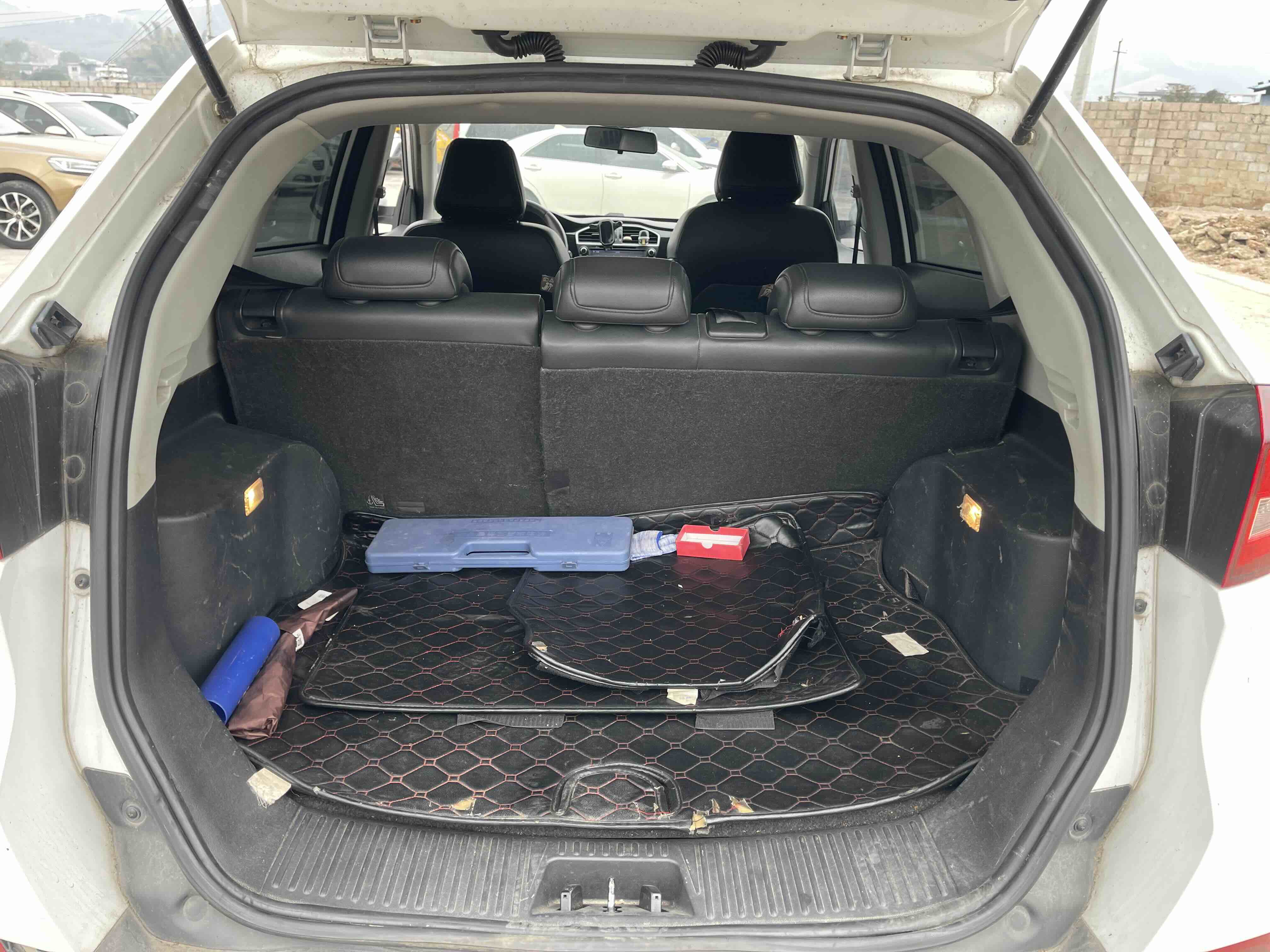 MG GS 2015 car image #11