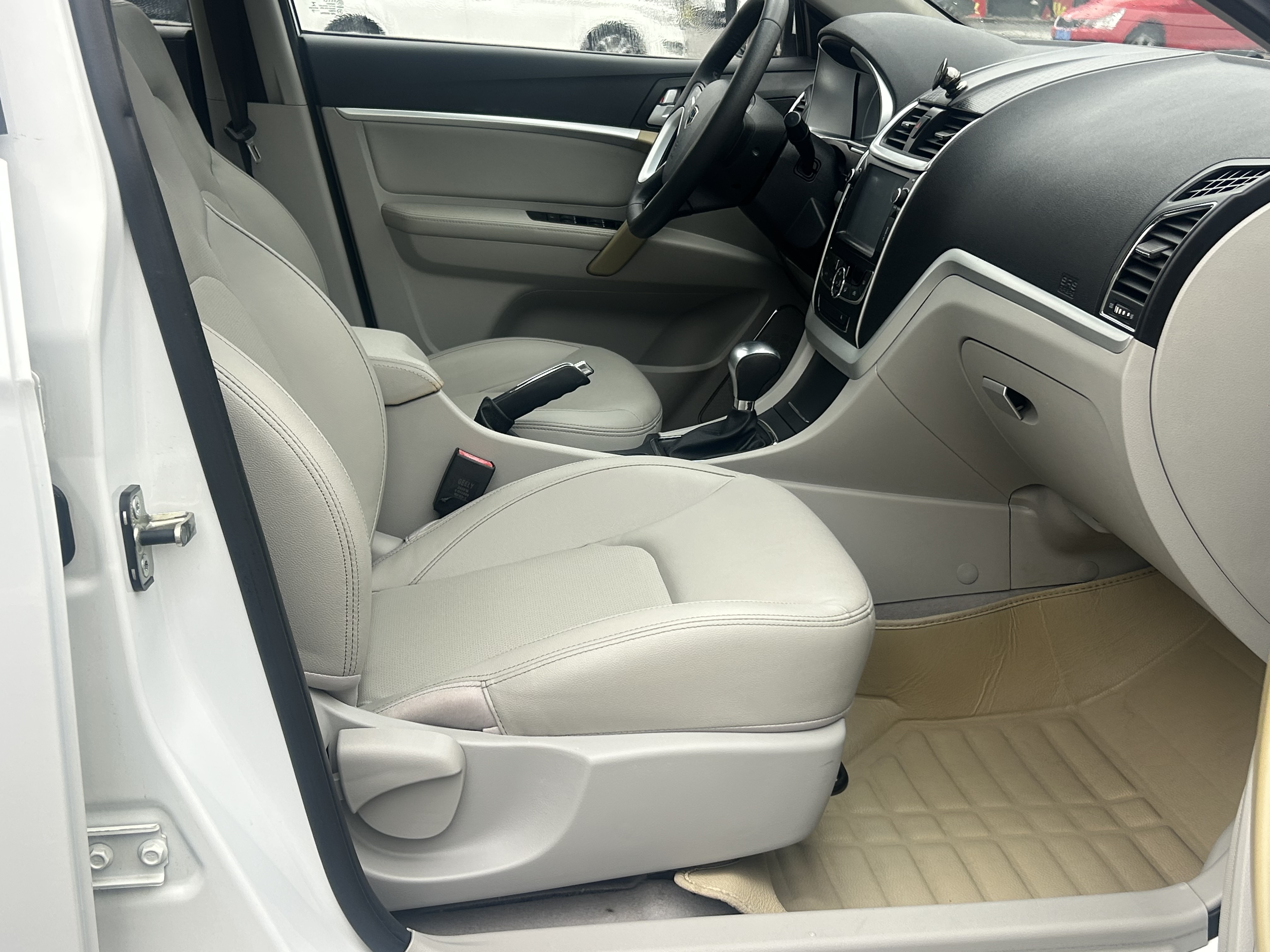 Emgrand 2015 #11 Emgrand 2015 car image #11