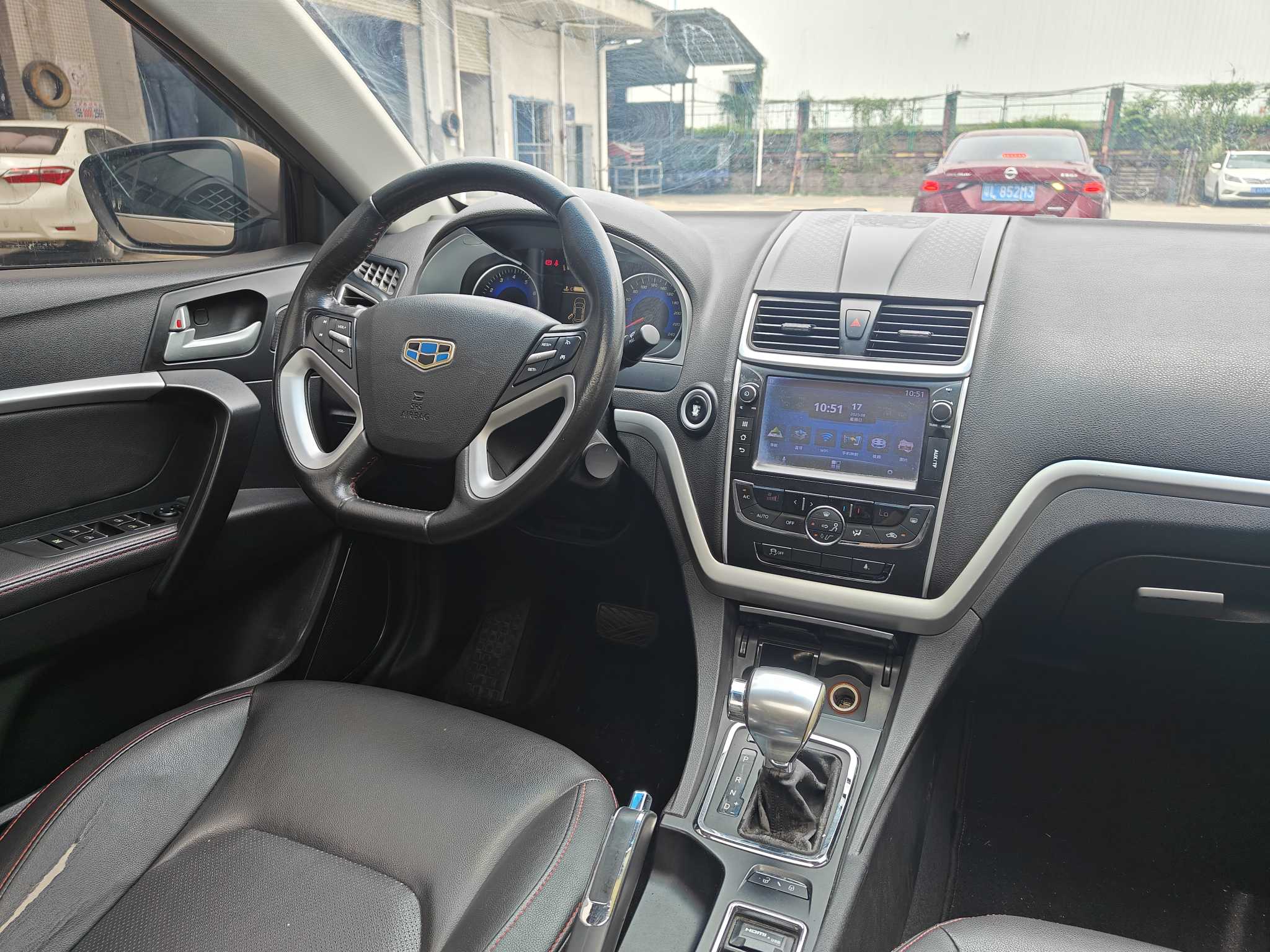 GEELY Emgrand 2015 #11 GEELY Emgrand 2015 car image #11