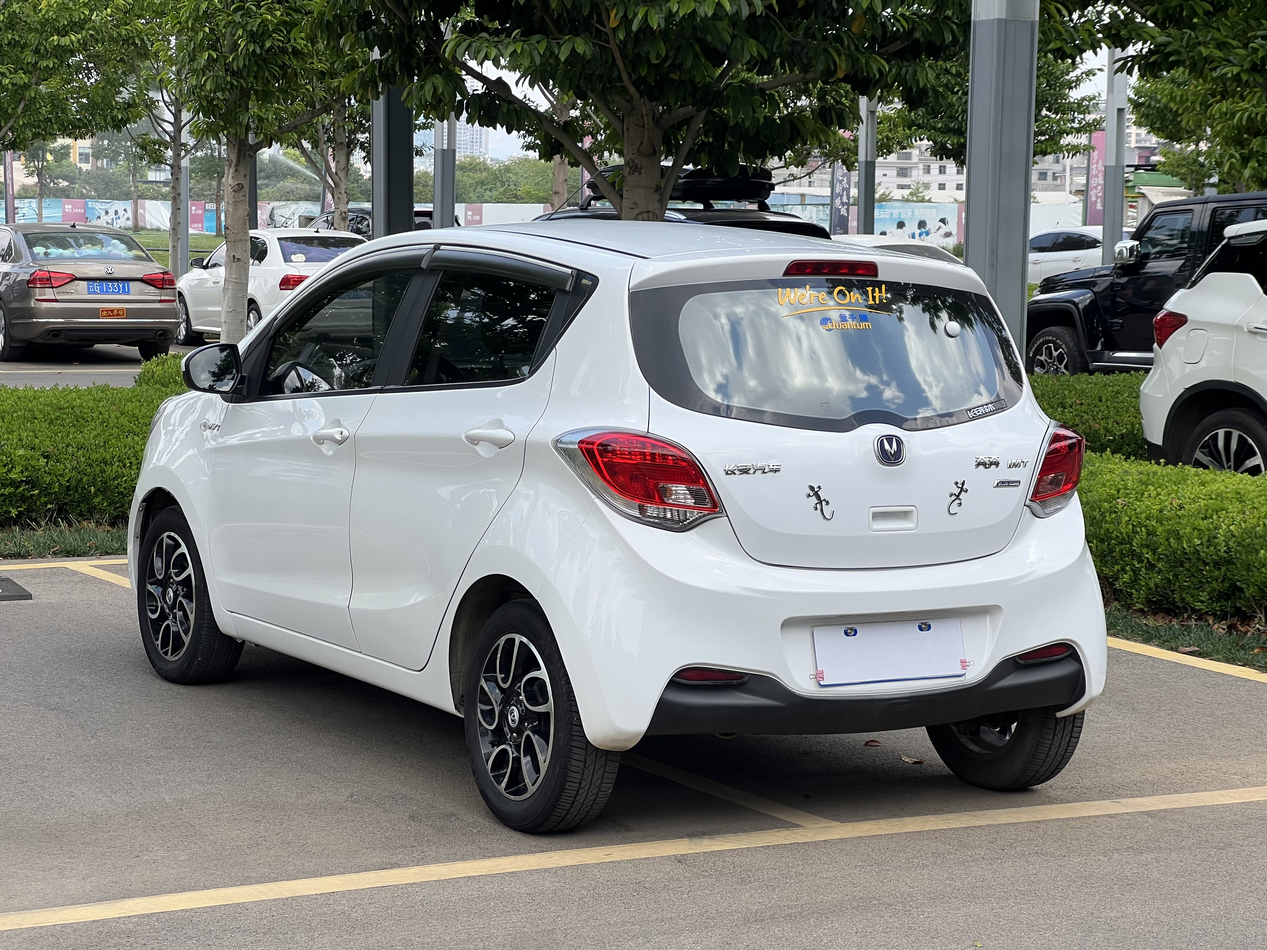 Changan BenBen 2016 #11 Changan BenBen 2016 صورة سيارة #11